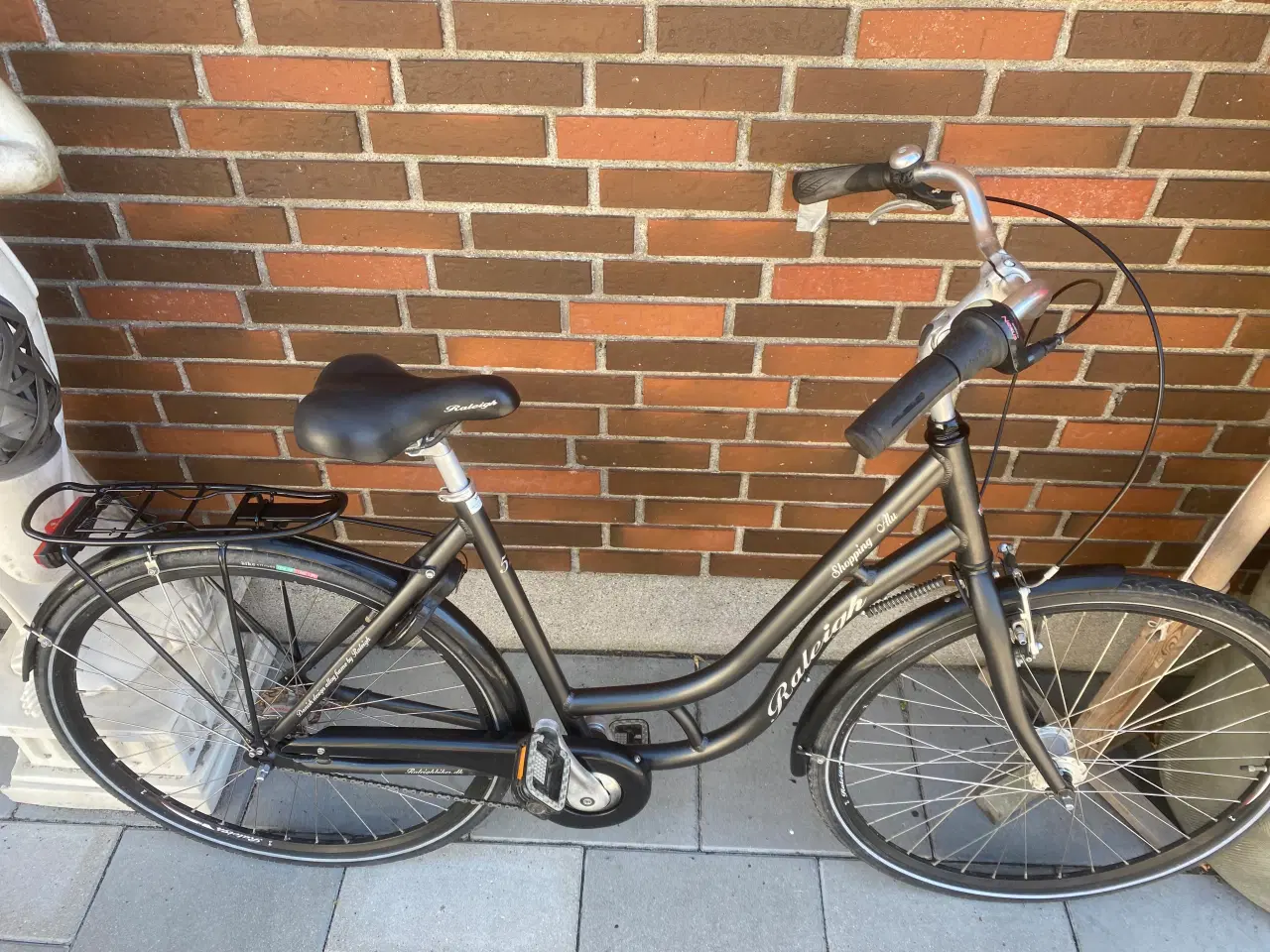 Billede 2 - Købt til 5899 kr topmodellen 
