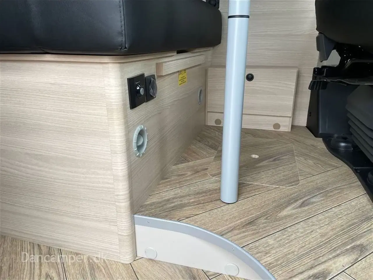 Billede 21 - 2024 - Chausson V697 Sport Line   Super flotte Sport Line, 140 HK, 9-trins automatgear, tilbehørs-, connect-, safety- og artic pakke.