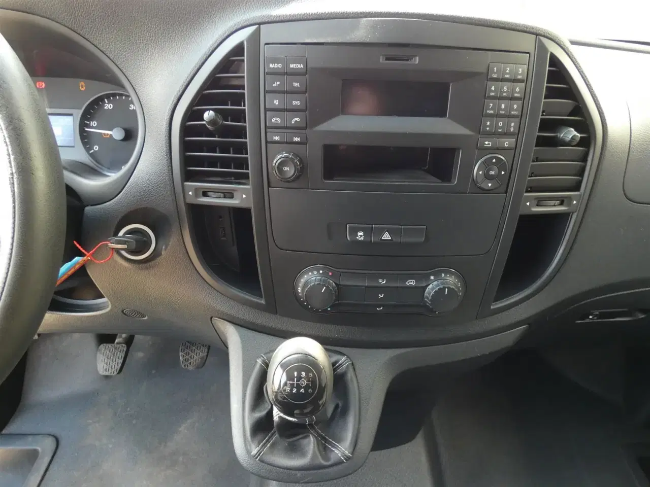 Billede 11 - Mercedes-Benz Vito 114 Lang 2,1 CDI Basic 136HK Van