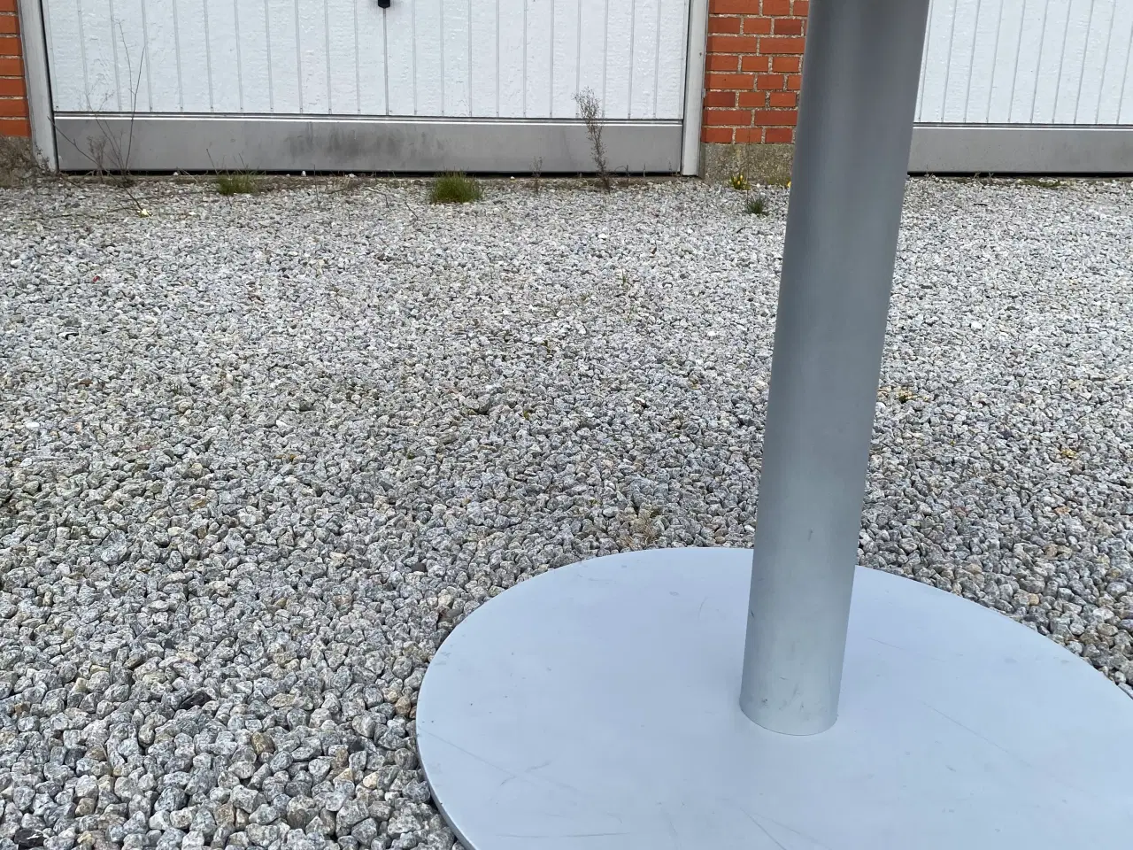 Billede 3 - Rund bord med stabil fod