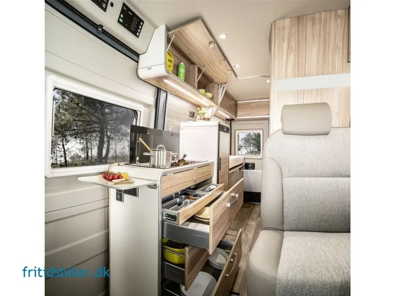 Billede 17 - 2024 - Hymer Campervan Grand Canyon   Hymer Grand Canyon Fiat kompakt luksus campervan under 6.00 meter
