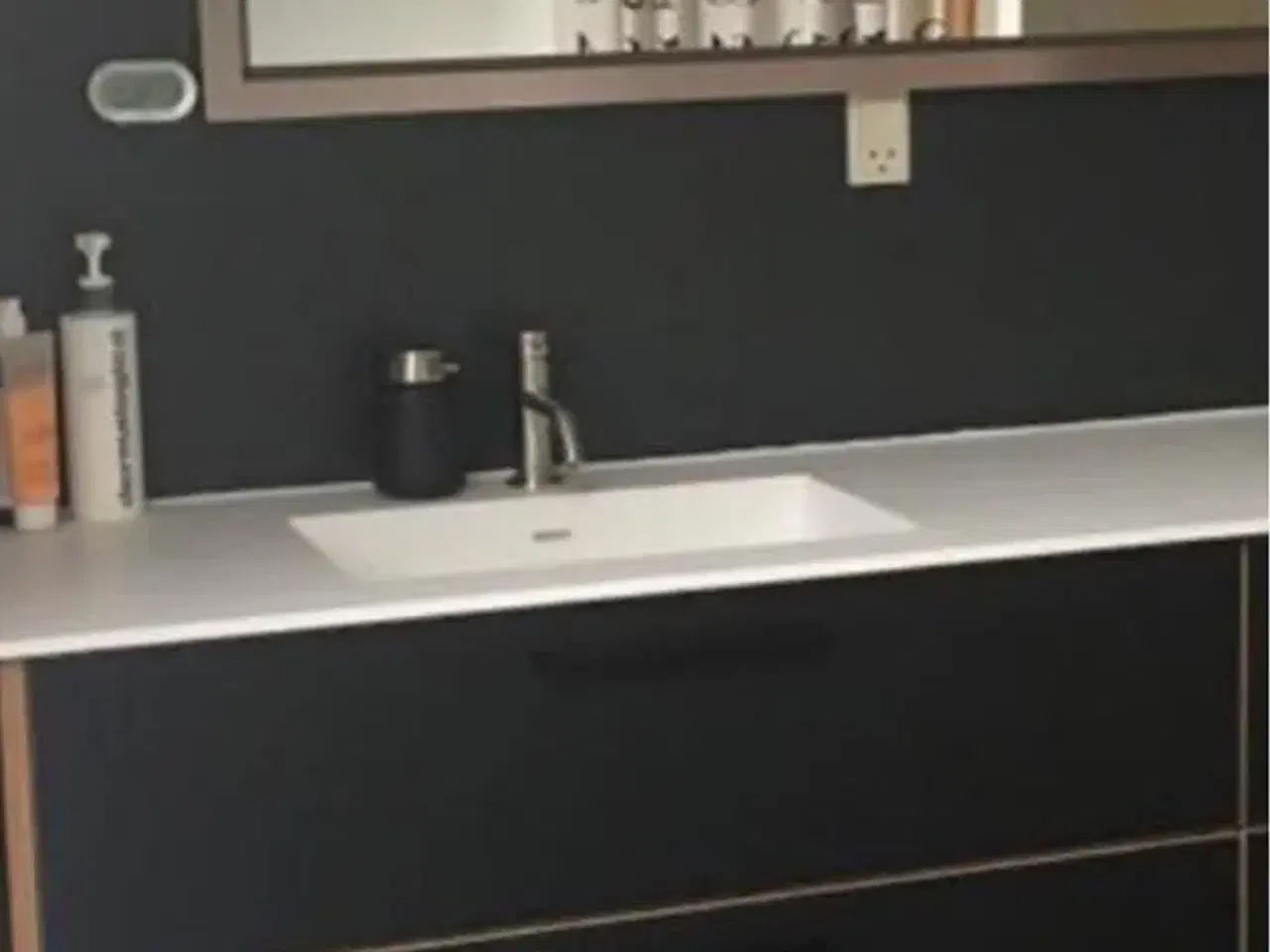 Billede 1 - Solid Surface