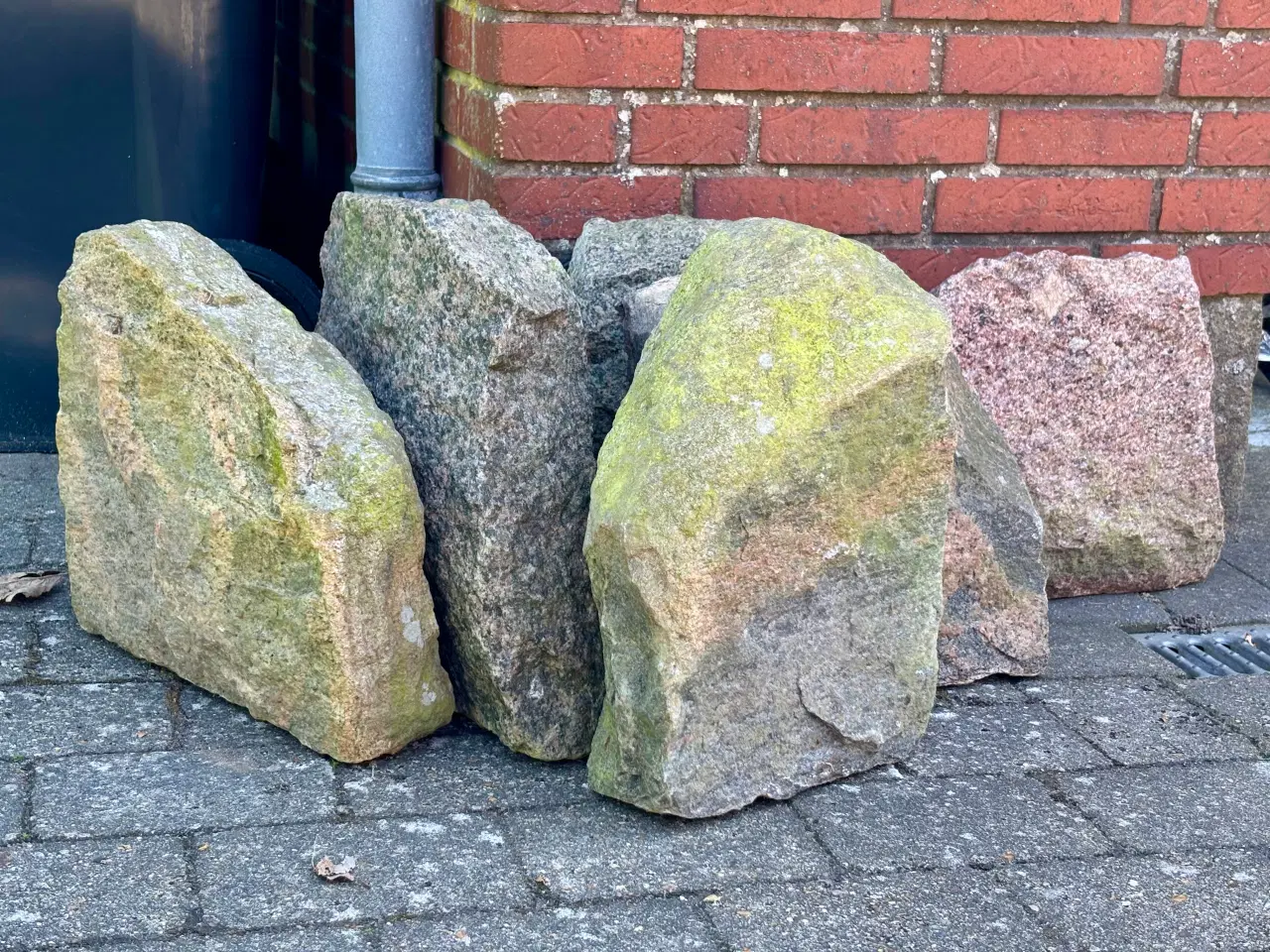 Billede 1 - Trædesten i granit