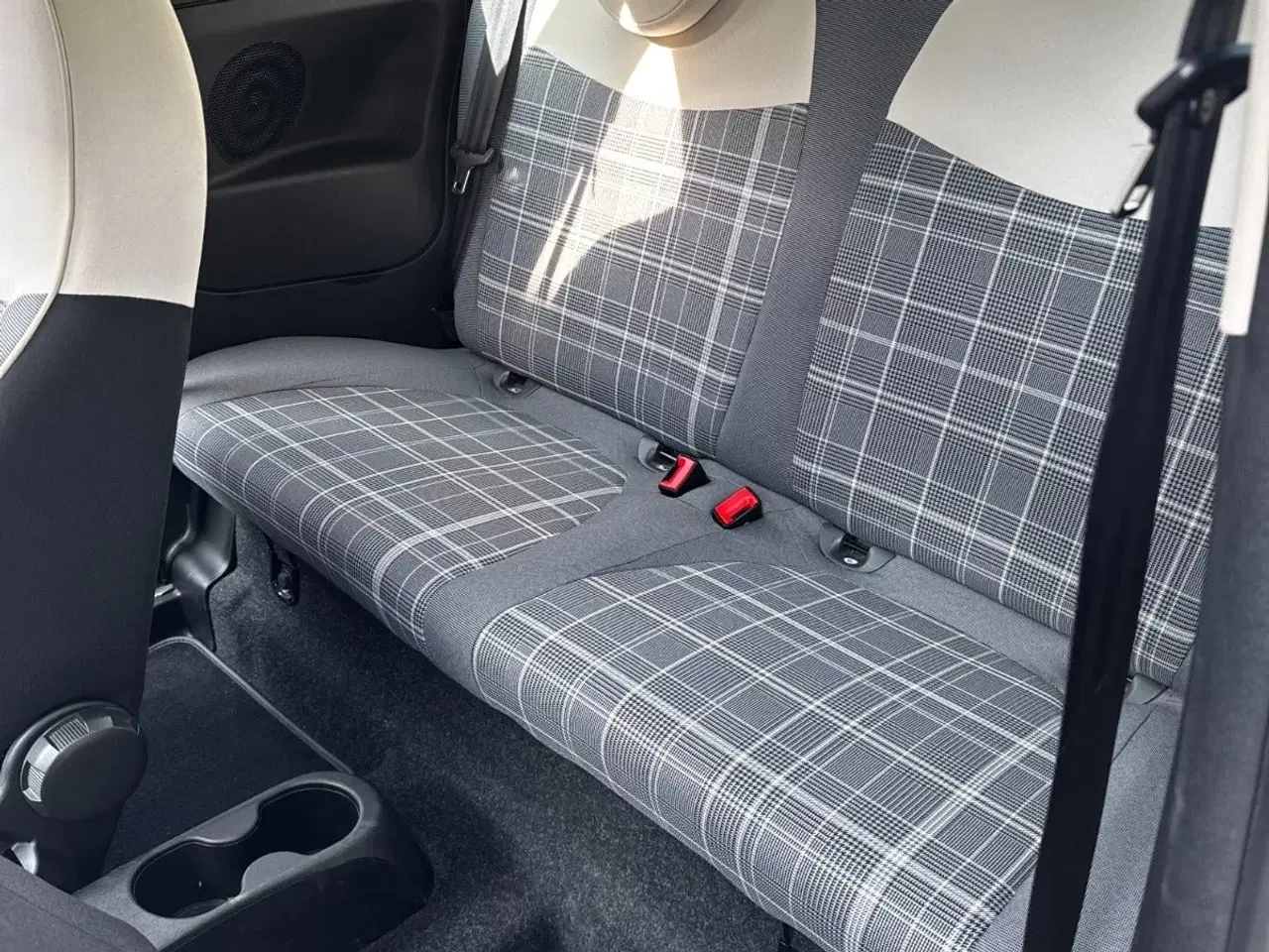 Billede 12 - Fiat 500C 1,0 Hybrid Lounge