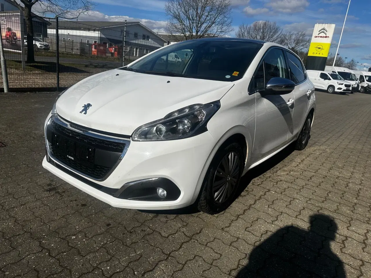 Billede 4 - Peugeot 208 1,2 PureTech 82 Exclusive+