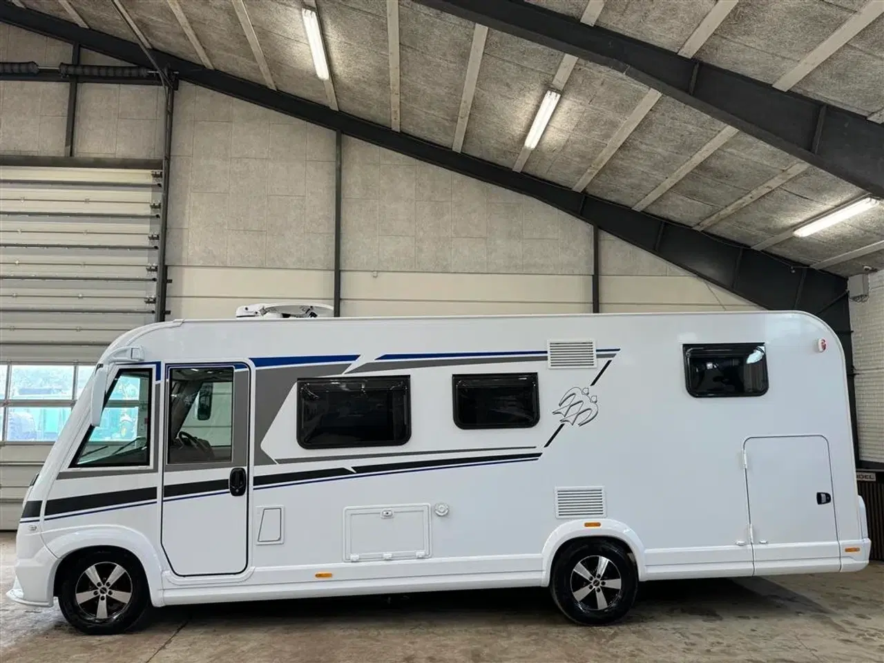 Billede 3 - Knaus Pris med moms. Knaus- Fiat Autocamper