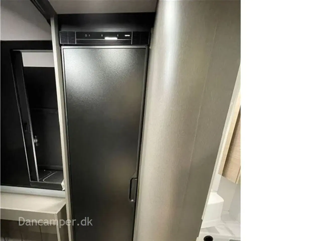 Billede 18 - 2024 - Chausson X650 Exclusive line    Camper med stor Lounge og siddegruppe, sænkeseng, stor garage, Connect-, Artic- og X-tilbehørspakke,
