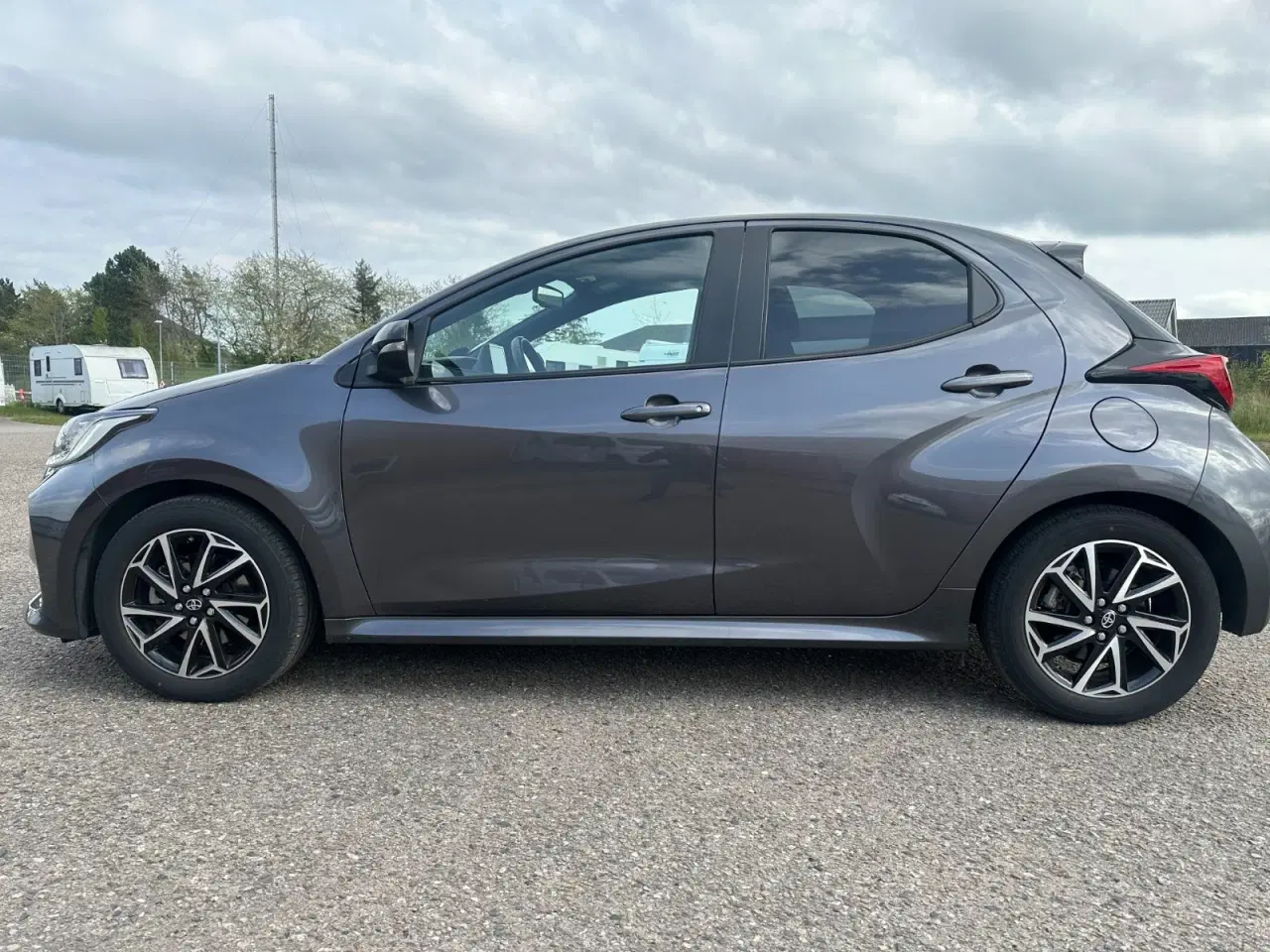 Billede 4 - Toyota Yaris 1,5 Hybrid Style e-CVT