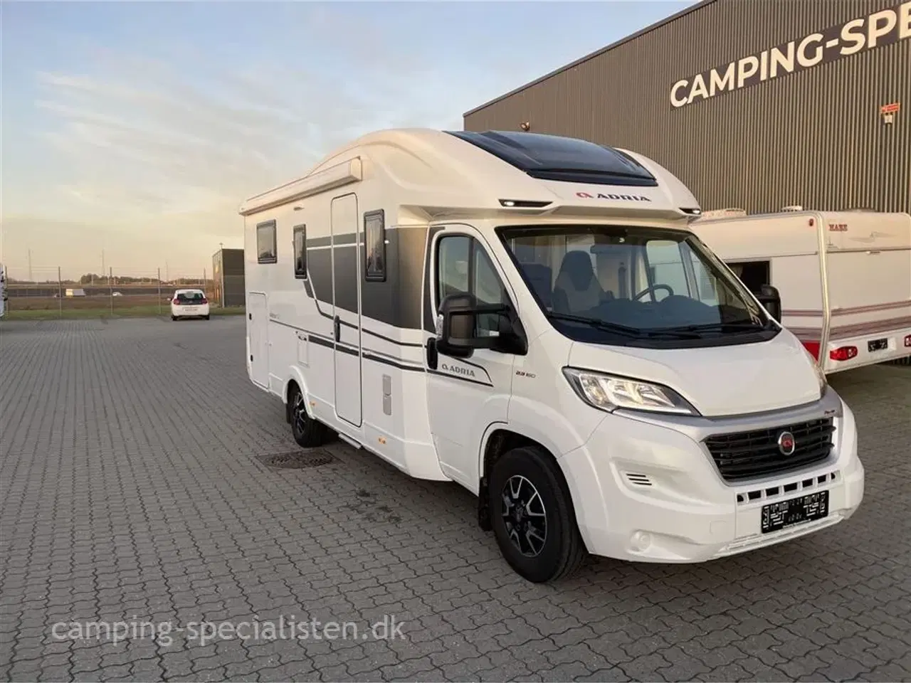 Billede 2 - 2022 - Adria Matrix Axess 650 SC   Pæn og meget velholdt Autocamper - Adria Matrix Axess 650 SC fra 2022 - Kan nu opleves hos Camping-Specialisten