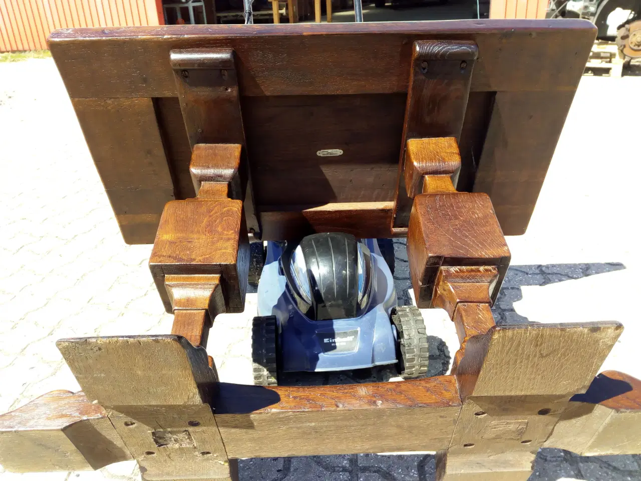 Billede 9 - Solidt Bord / Plantebord / Lampebord