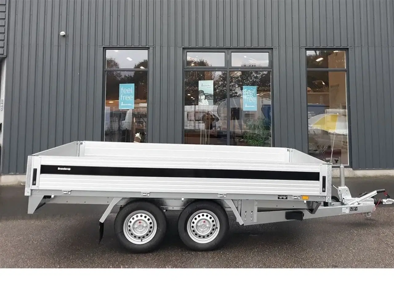 Billede 1 - 2024 - Brenderup 5325 ATB 3000 Kg    NY Alu-Trailer med Bremser hos Camping-Specialisten.dk