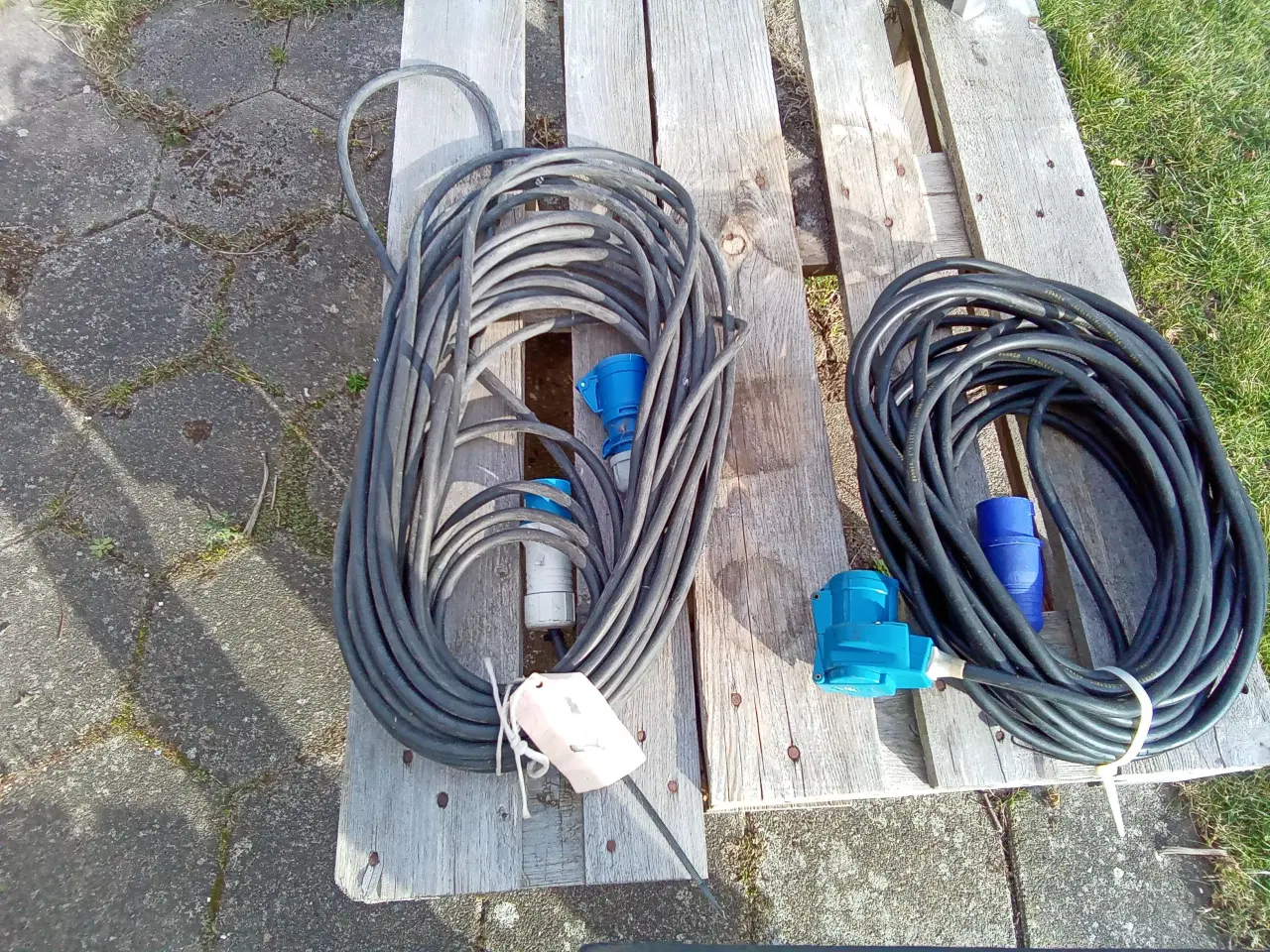 Billede 1 - Kabler til campingvogn mm. 