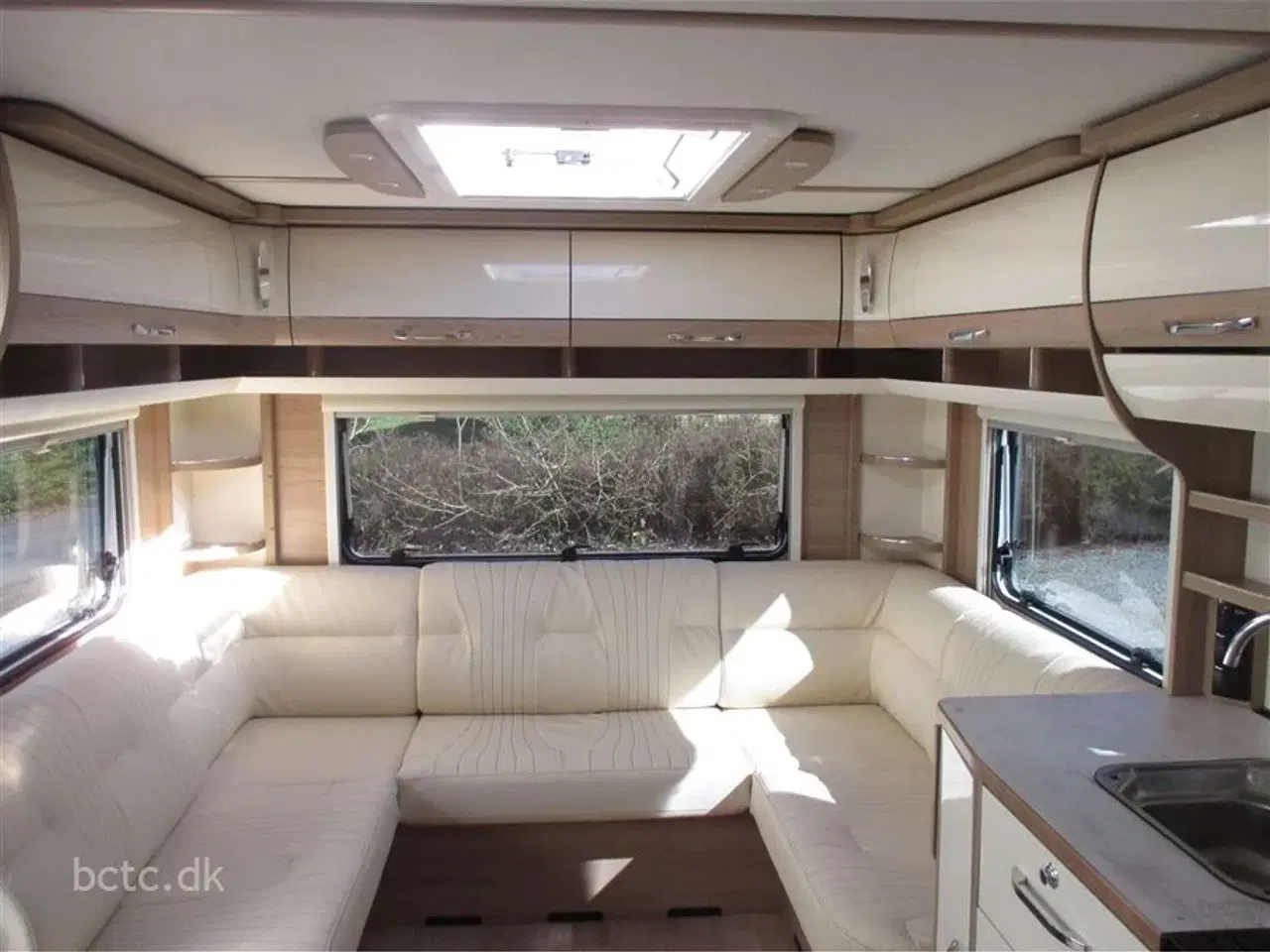 Billede 5 - 2022 - LMC Exquisit 695