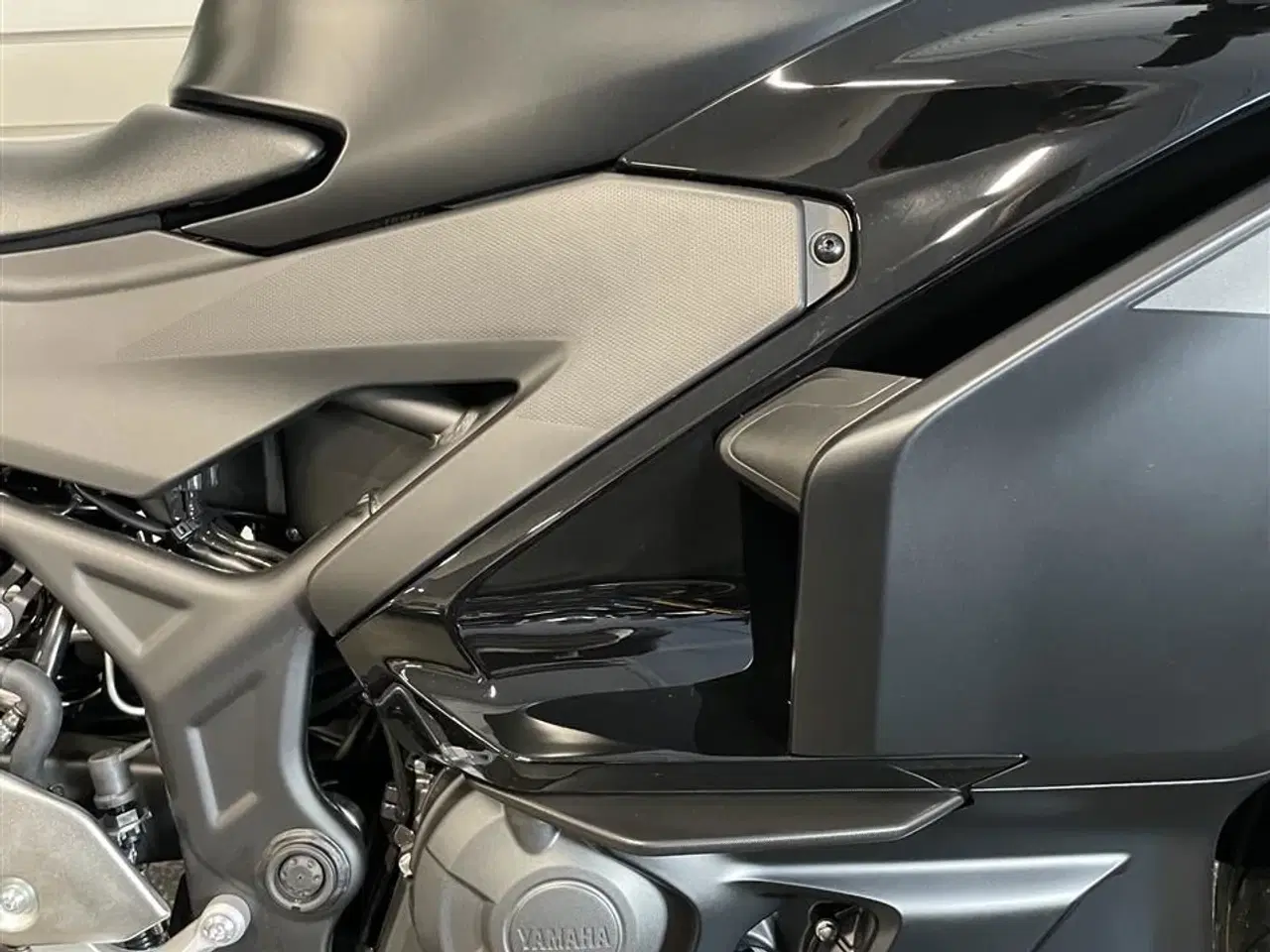 Billede 5 - Yamaha YZF-R3 Midnigt Black