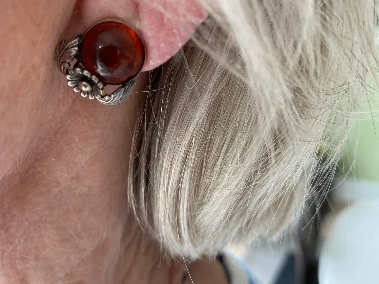 Billede 6 - Smykkesæt armbånd, halskæde, øreringe, fingerring.