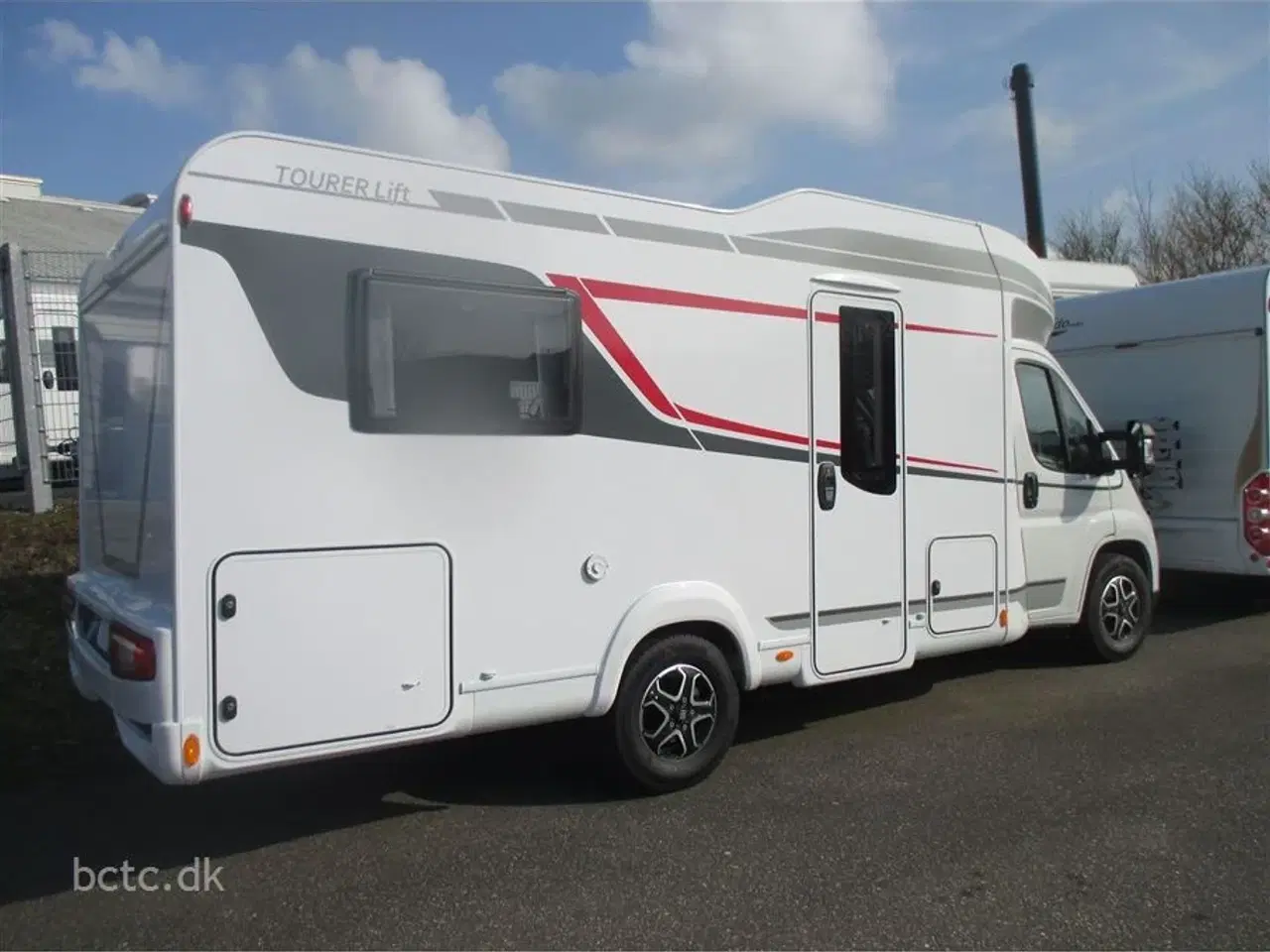 Billede 1 - 2025 - LMC Tourer Lift H630