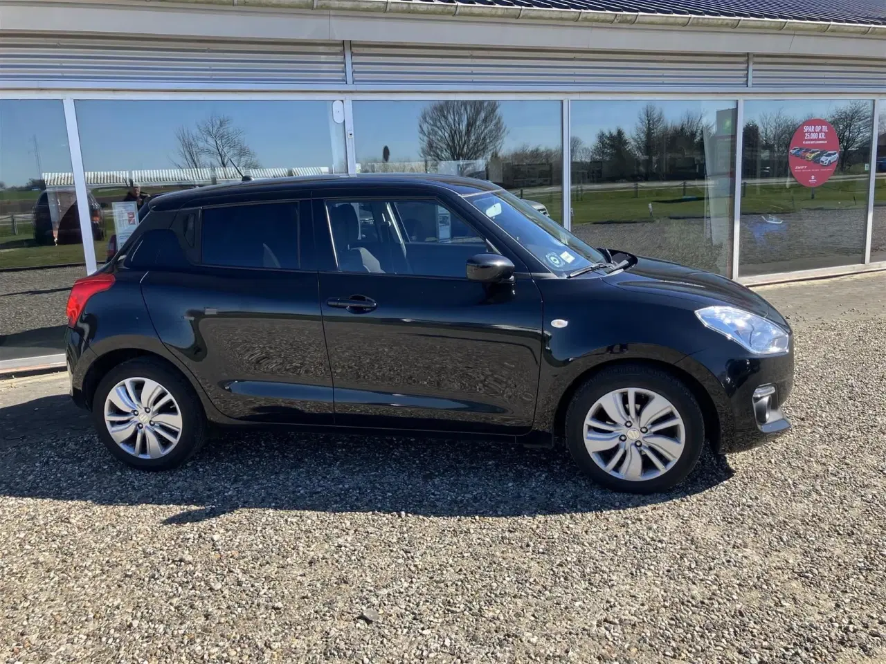 Billede 2 - Suzuki Swift 1,2 Dualjet Monaco AEB 90HK 5d