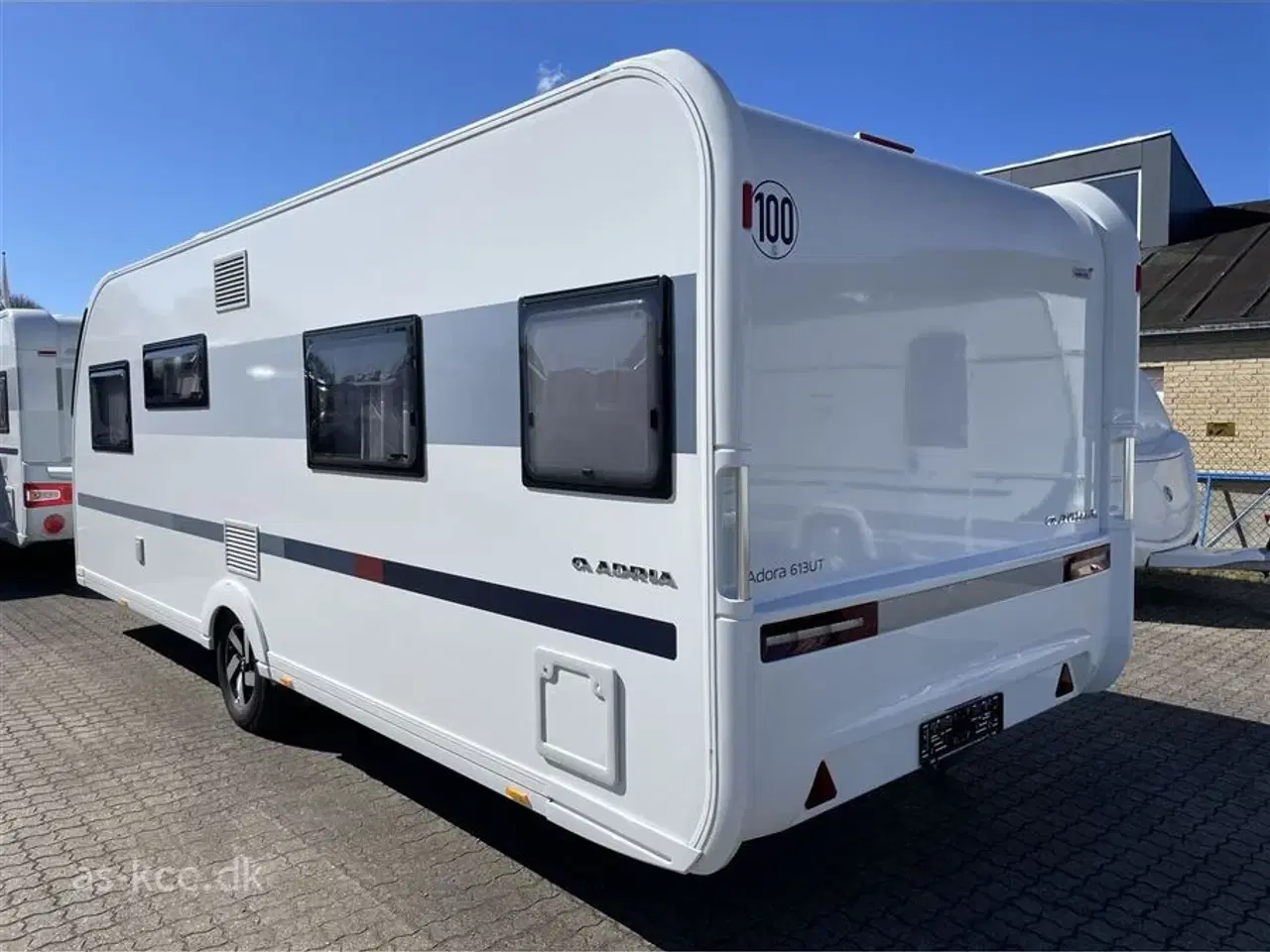 Billede 3 - 2023 - Adria Adora 613 UT Alde Centralvarme   Adria Adora 613 UT Alde Centralvarme  Dobbeltseng