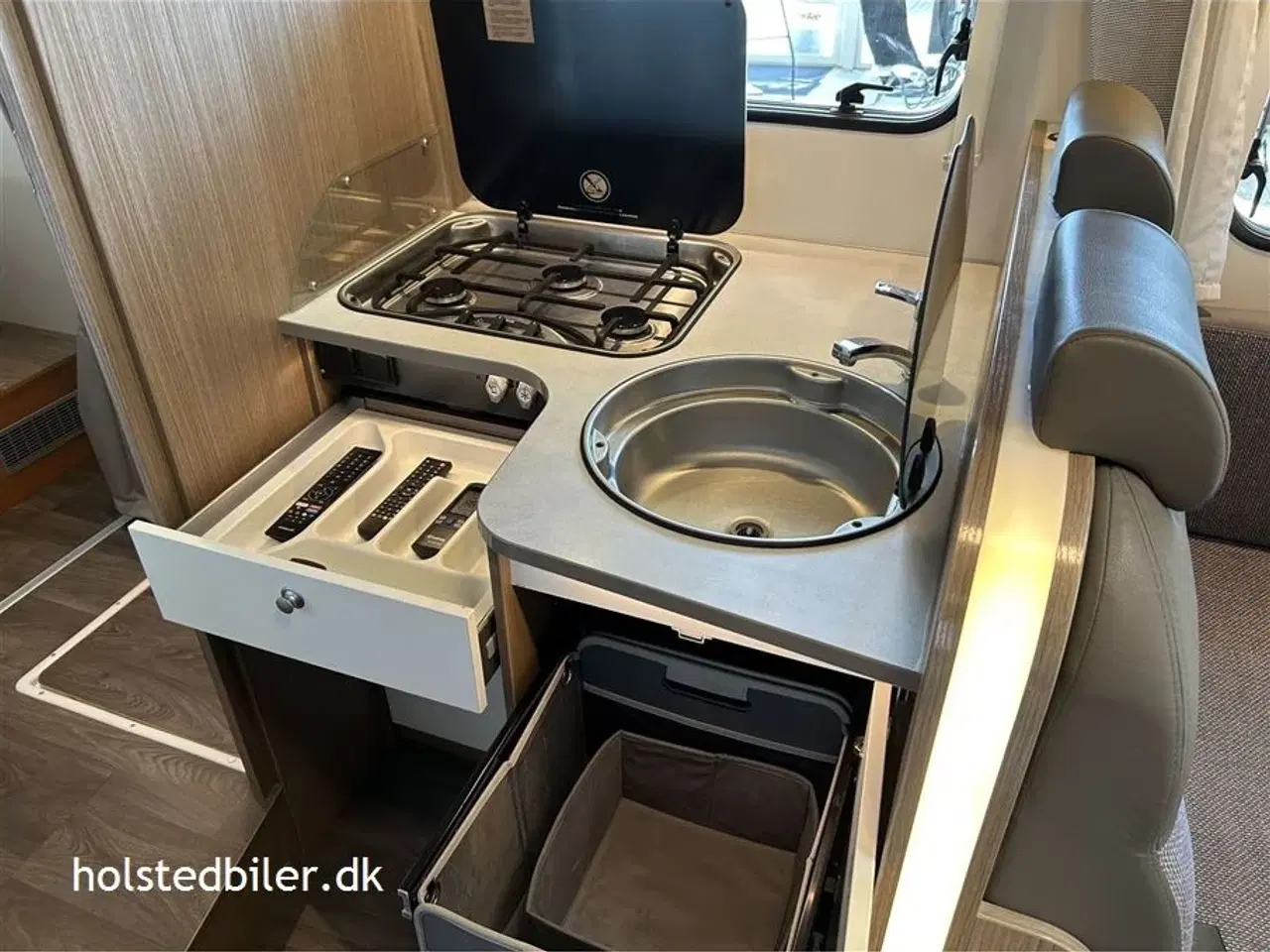 Billede 16 - 2020 - Carado I 449   Usædvanligt meget udstyr