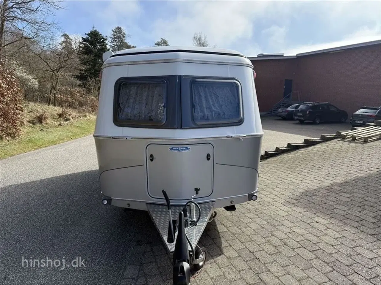Billede 20 - 2023 - Eriba Touring 542 Urban   Næsten ny Eriba Touring med mover, markise, Isabella Touring telt fra Hinshøj Caravan