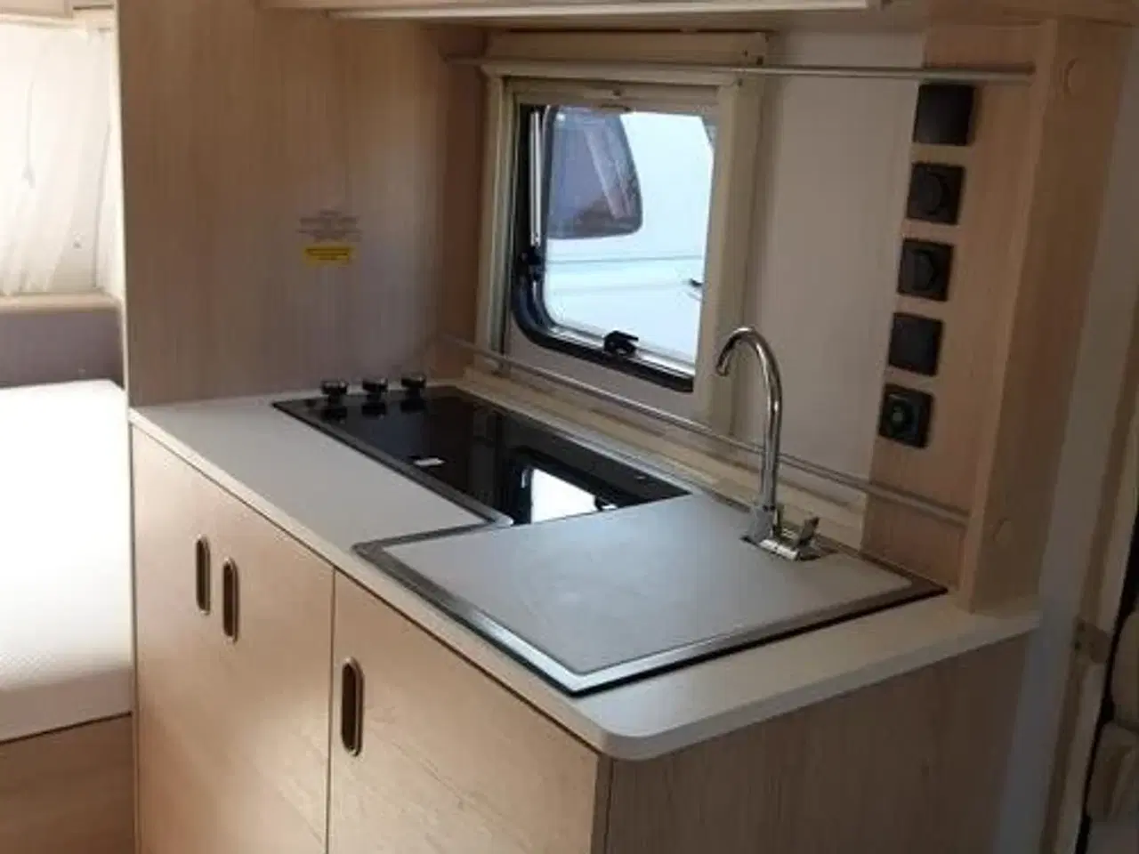 Billede 4 - Adria AVIVA 492 LU