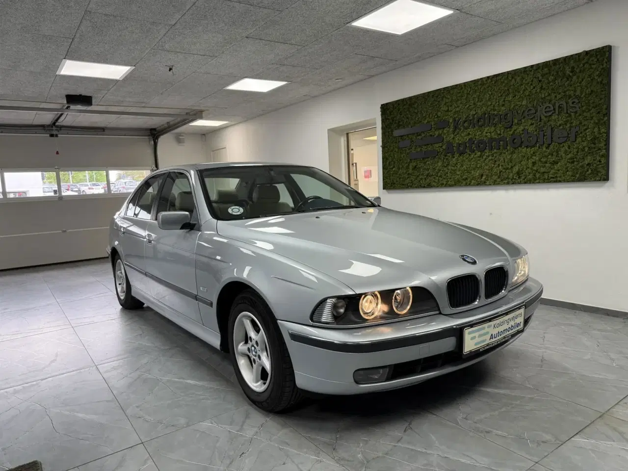 Billede 1 - BMW 523i 2,5 170HK Aut.