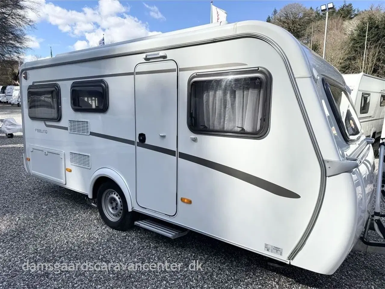 Billede 2 - 2021 - Hymer Feeling 425   Dobbeltseng-Gulvtemp.-Mover-Shadow