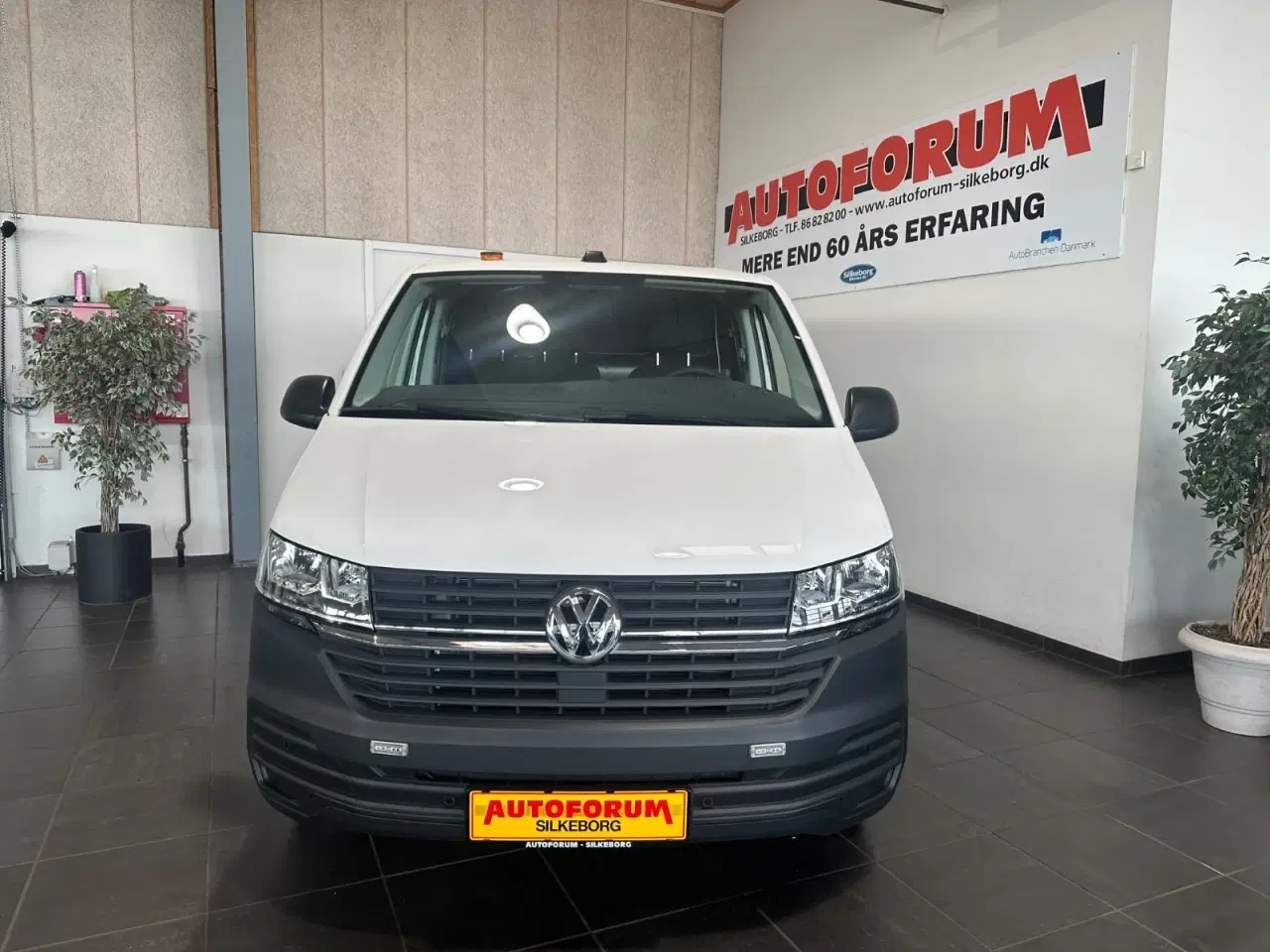 Billede 2 - VW Transporter 2,0 TDi 150 Kassevogn DSG lang