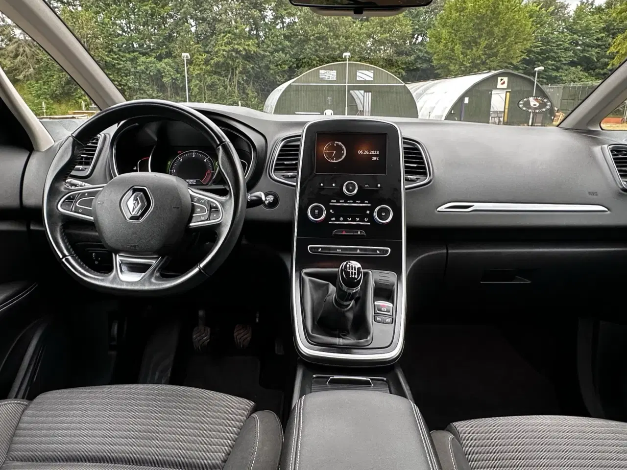 Billede 12 - 7 personers Renault som ny bil.