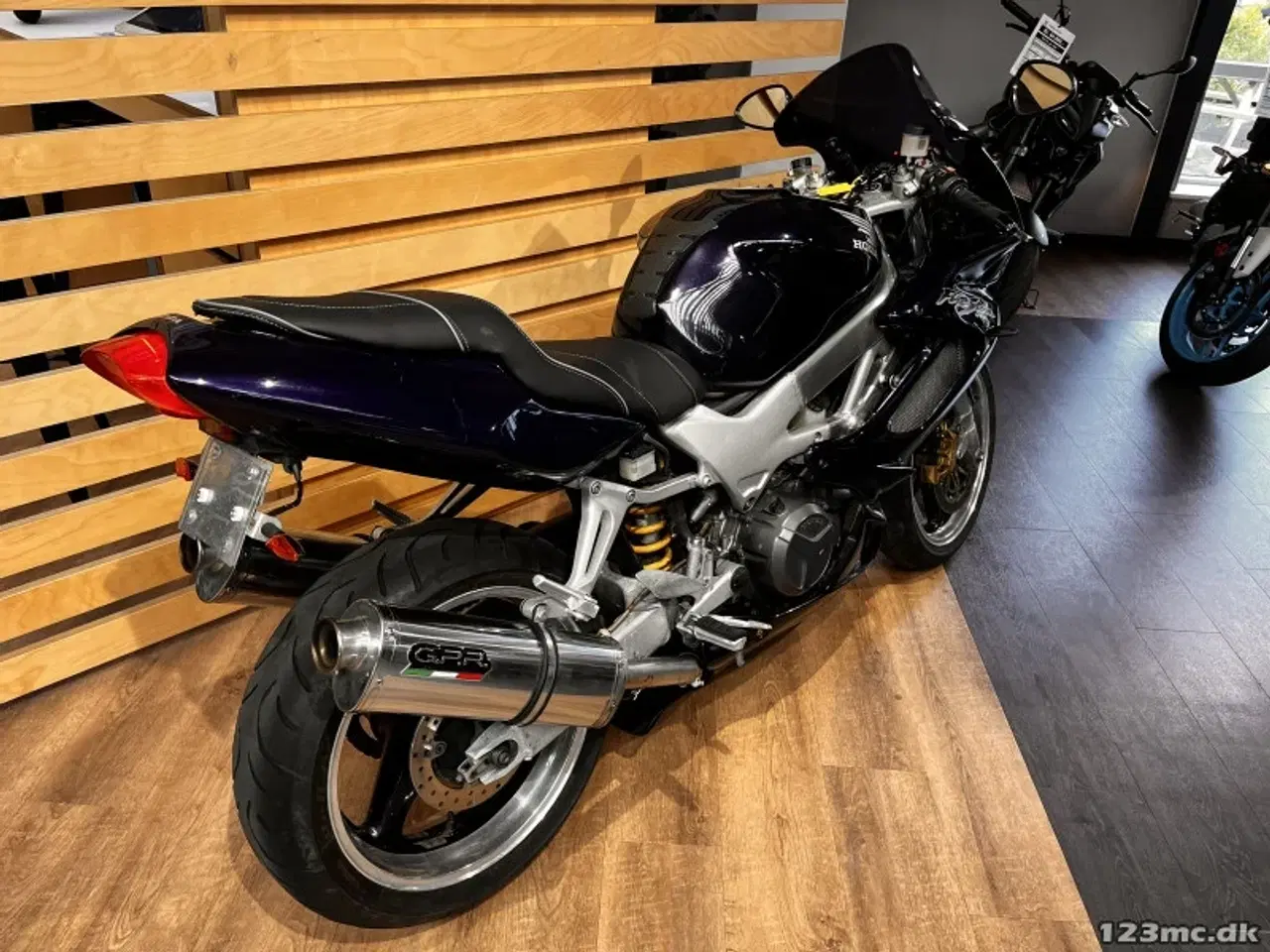 Billede 3 - Honda VTR 1000 F Firestorm