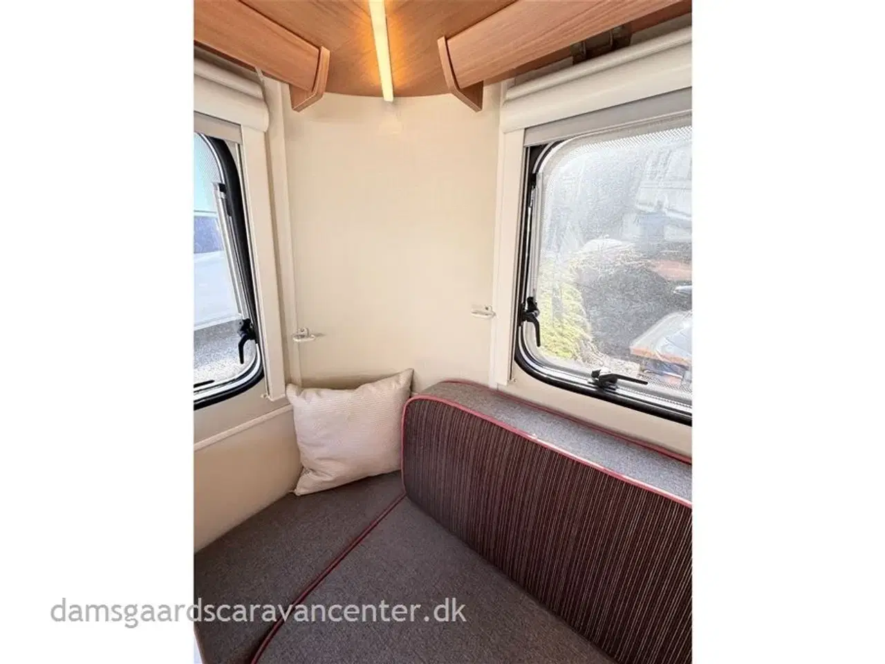 Billede 8 - 2018 - Hymer Eriba Familia 320   Enkeltsenge-Lamel-Mover-Telt
