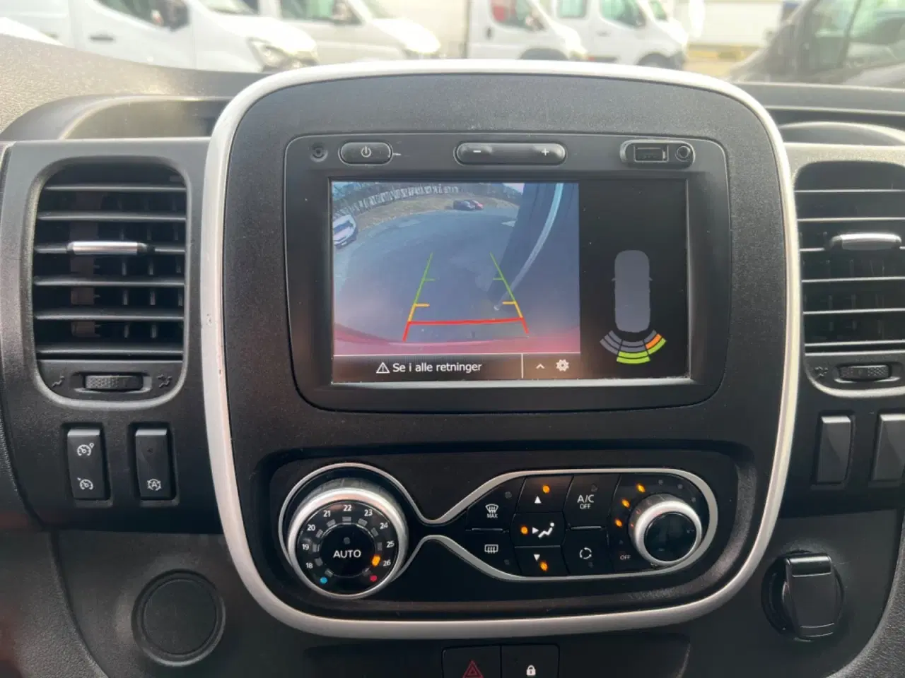 Billede 18 - Renault Trafic T29 2,0 dCi 120 L2H1