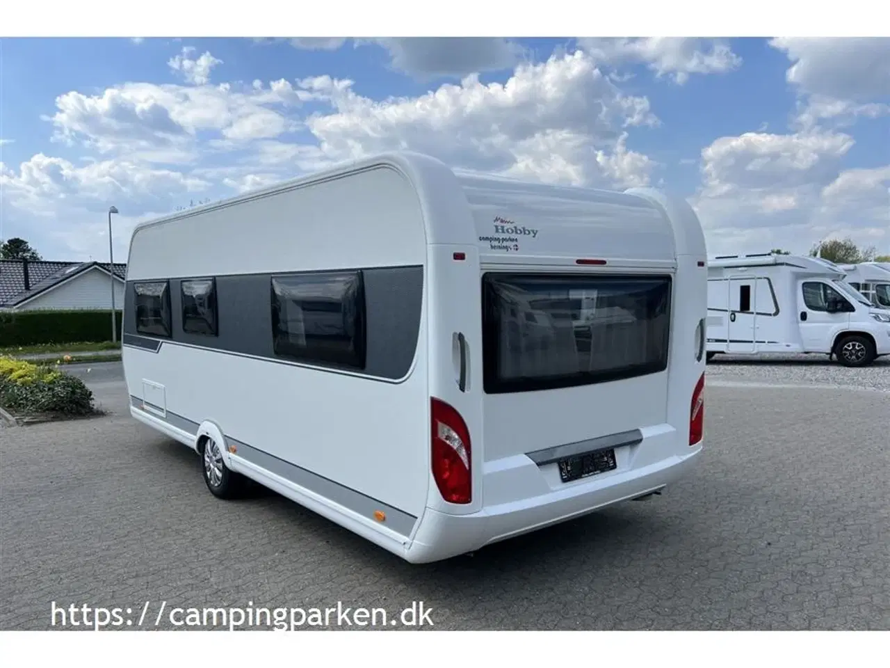Billede 14 - 2014 - Hobby Excellent 560 CFe   Stor rundsiddegruppe og vinkelkøkken