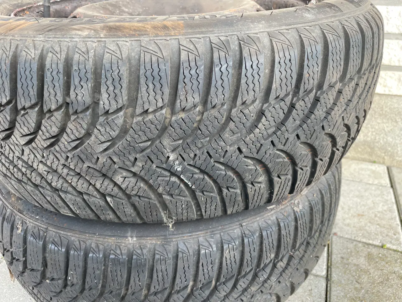 Billede 2 - 4 Vinterdæk Kumho