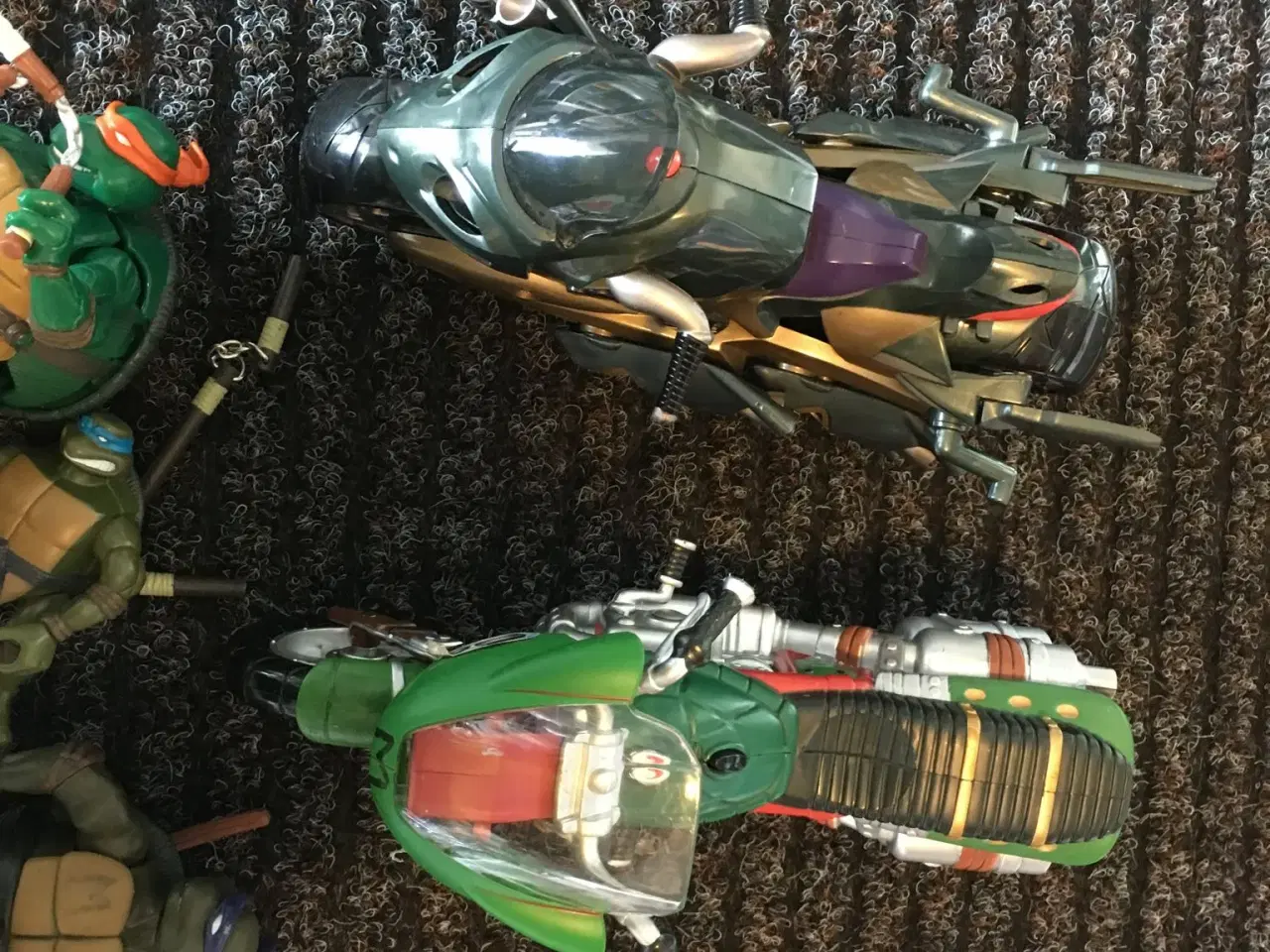 Billede 4 - 3 Ninja Turtles, 2 motorcykel . m.m,kalendergave