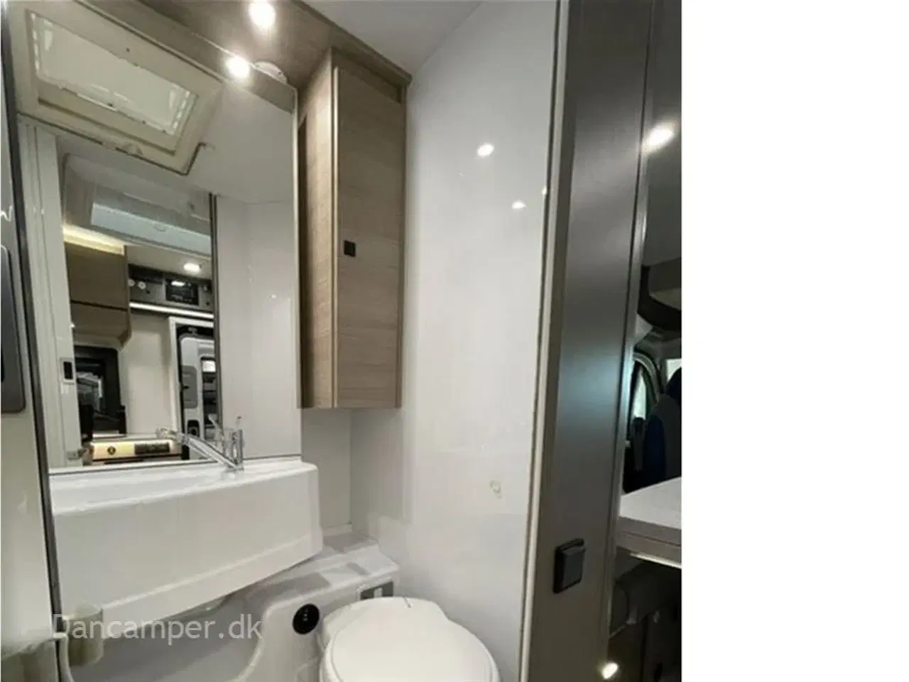 Billede 21 - 2024 - Chausson X650 Exclusive line    Camper med stor Lounge og siddegruppe, sænkeseng, stor garage, Connect-, Artic- og X-tilbehørspakke,