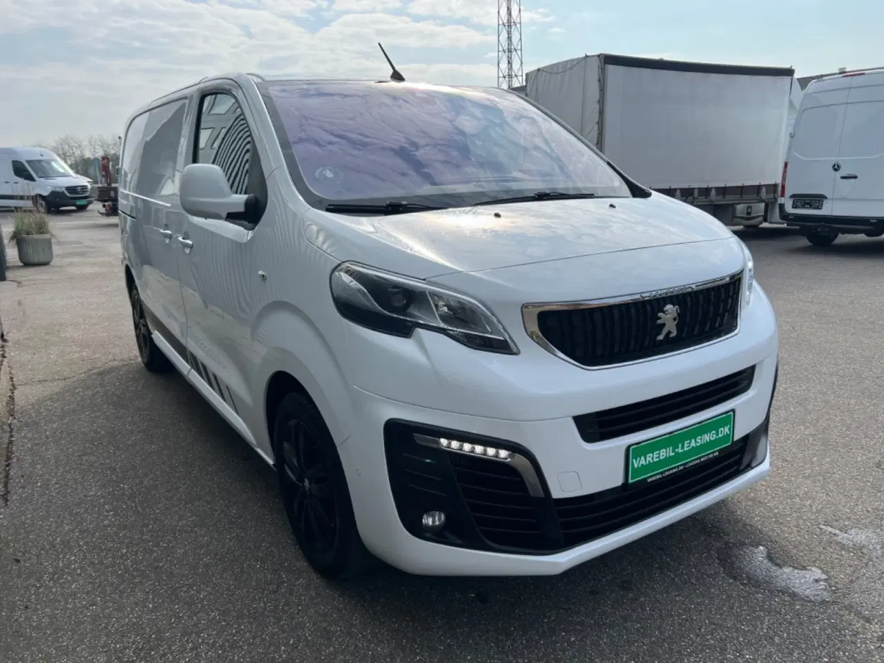 Billede 4 - Peugeot Expert 2,0 BlueHDi 122 L2 Sport EAT8 Van