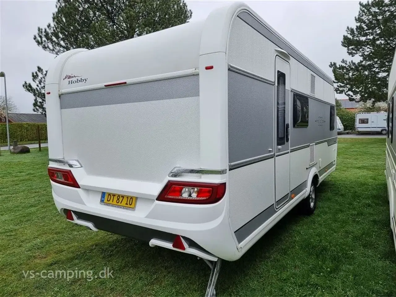 Billede 2 - 2020 - Hobby De Luxe Edition 560 KMFe   FLOT OG VELHOLDT MED KØJER OG FRANSK SENG - HOBBY 560 DK - LINE KMFE