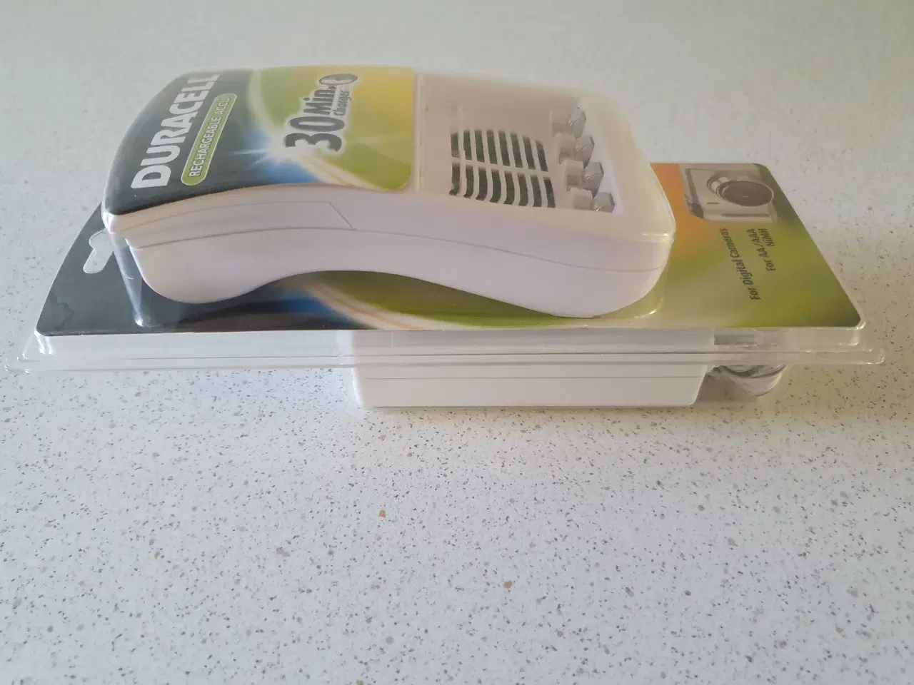 Billede 3 - Duracell Batterioplader 