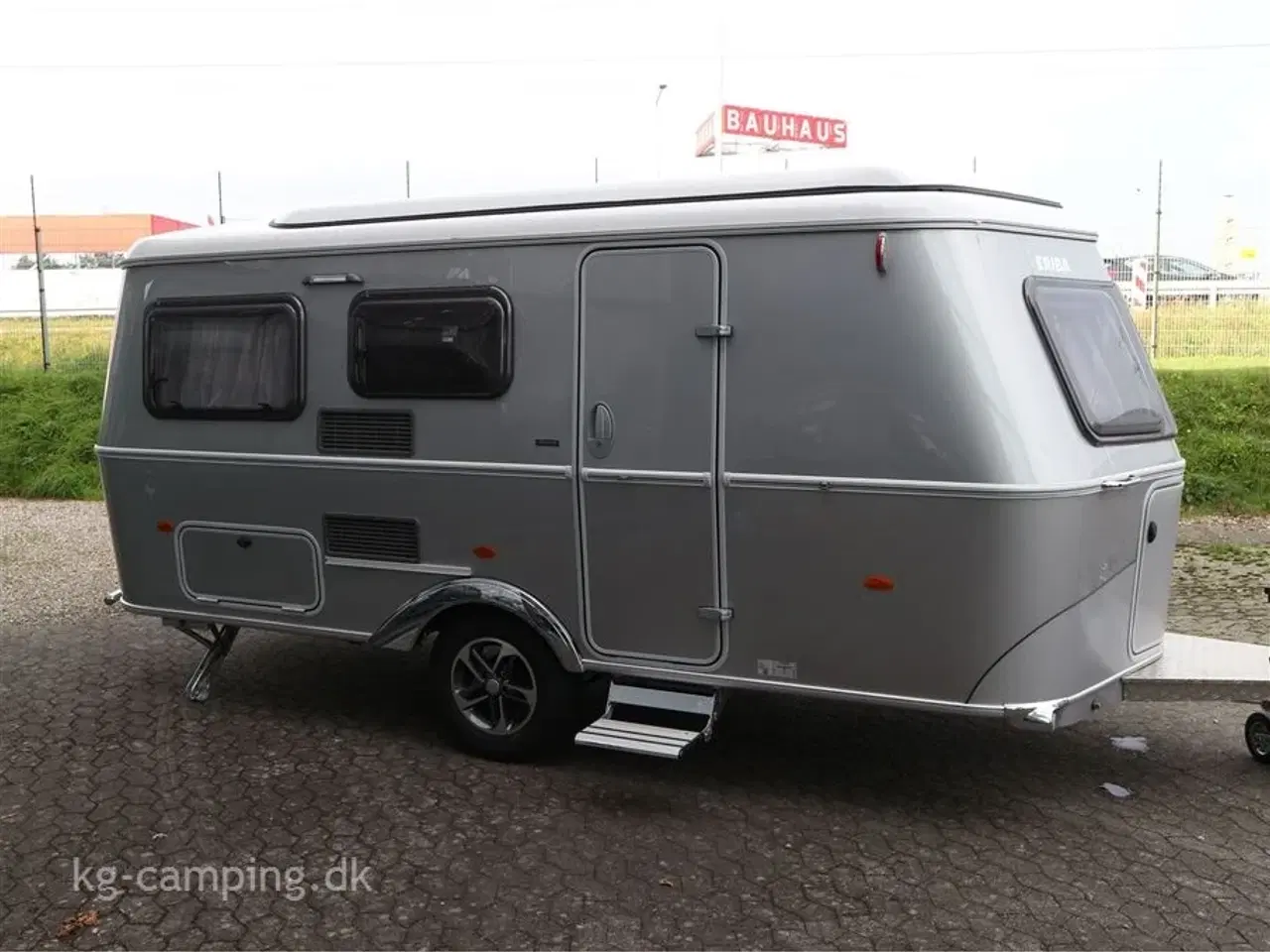 Billede 2 - 2023 - Eriba Touring 530 Legend   Populær rejsevogn. Spækket med ekstraudstyr!