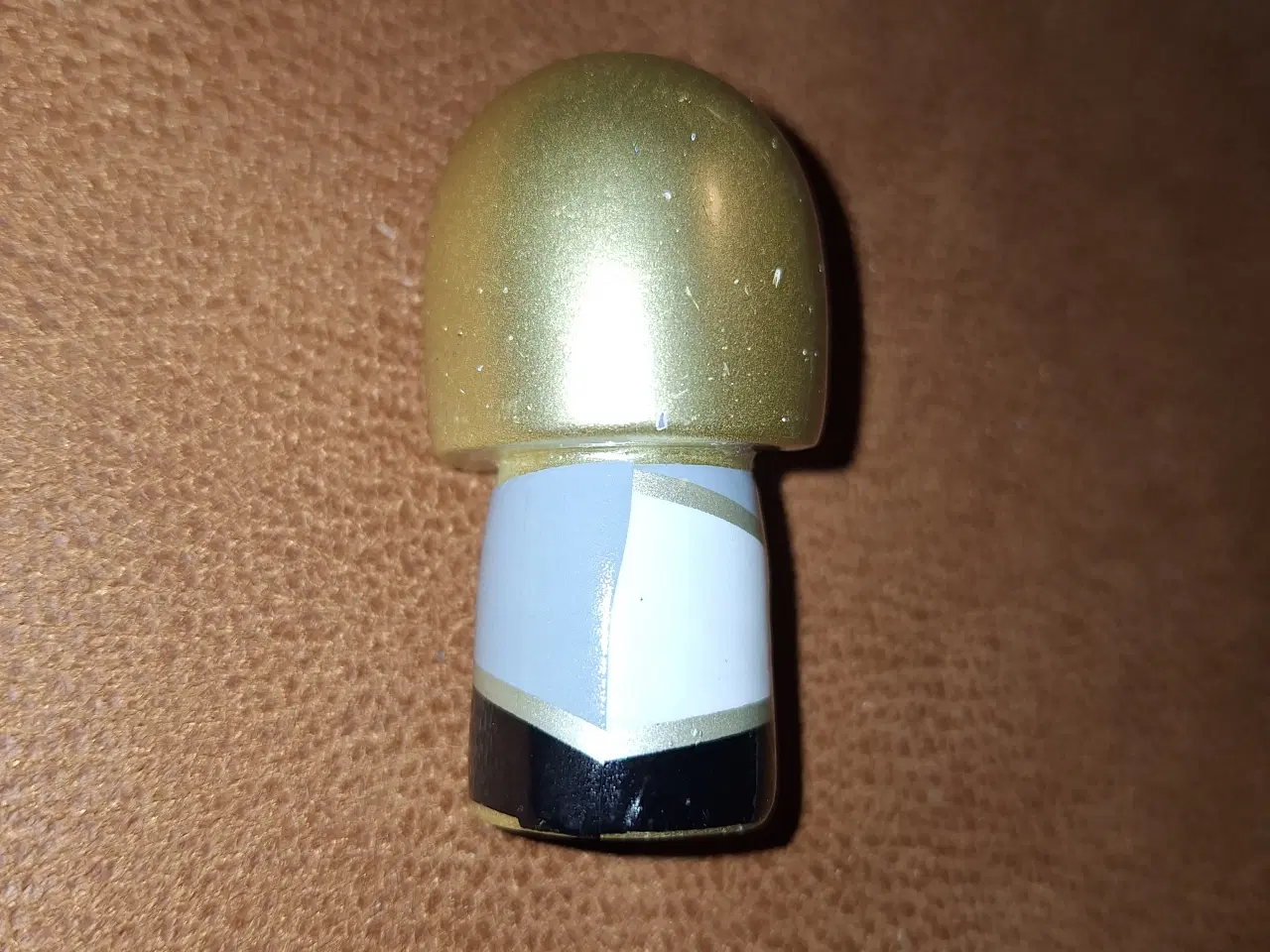 Billede 4 - Kokeshi dukke 6 cm
