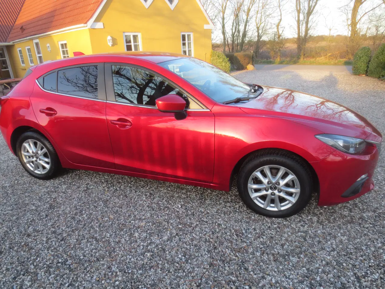 Billede 9 - Mazda 3 2.0 i Skyactiv-g 120 Hk år 2016