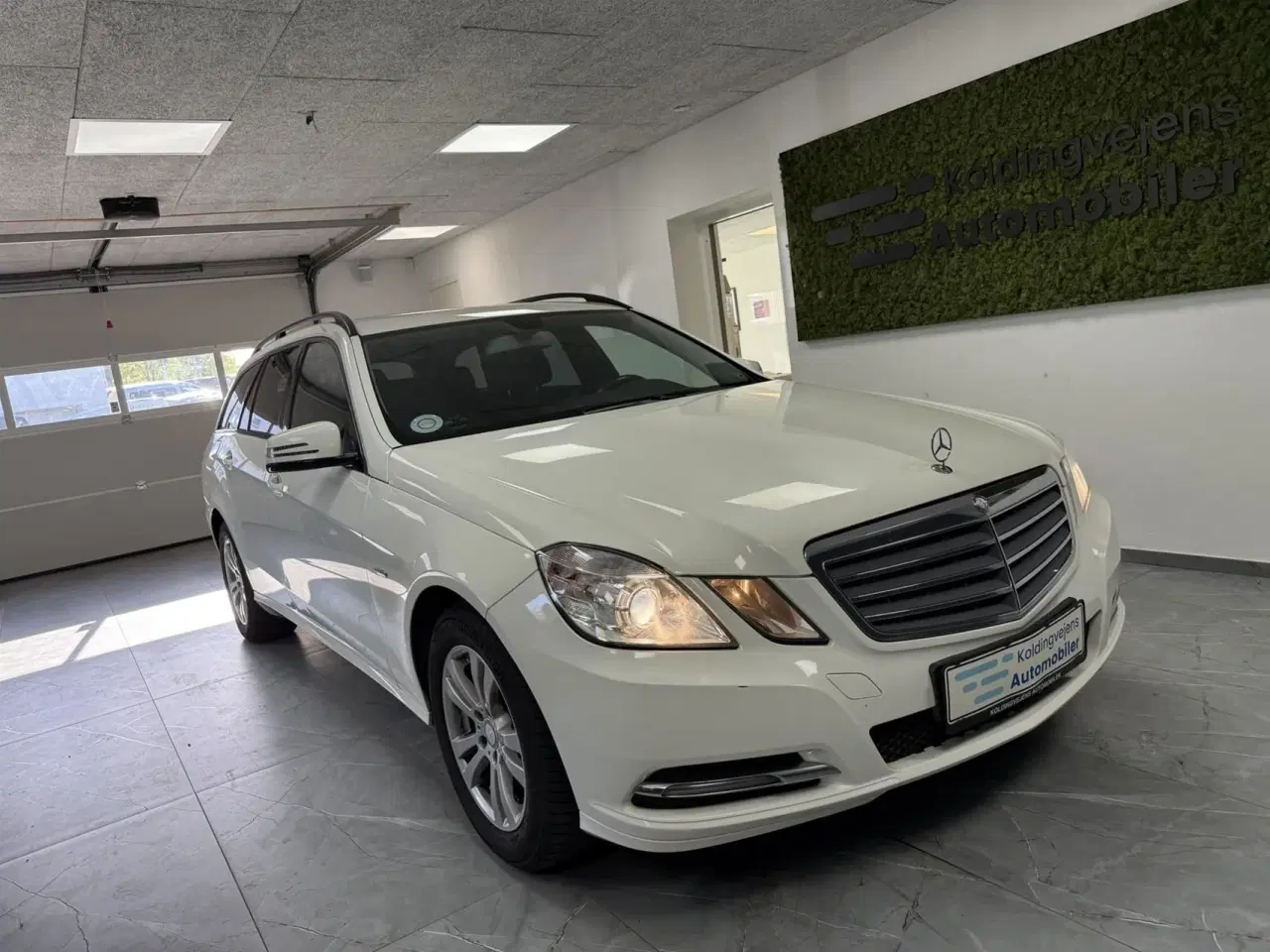 Billede 1 - Mercedes-Benz E200 d T 2,1 CDI BlueEfficiency 136HK Stc Aut.