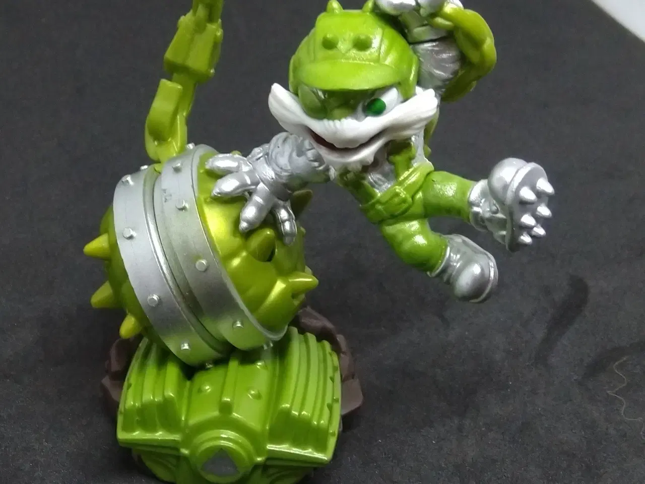 Billede 1 - Skylanders Superchargers Steel Plated Smash Hit