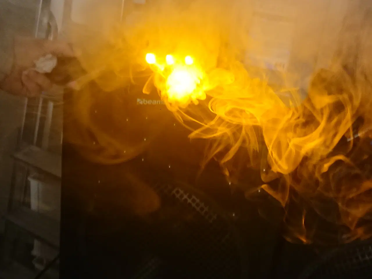 Billede 3 - UDLEJES – RØGMASKINE – IBIZA 400W. m. ild Effekt