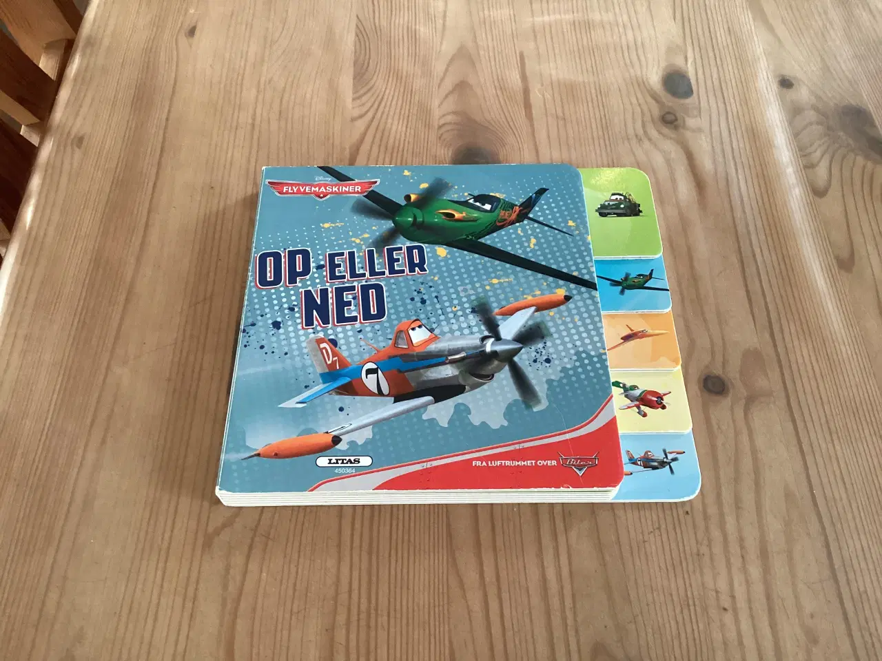 Billede 3 - Masser af Disney Cars.