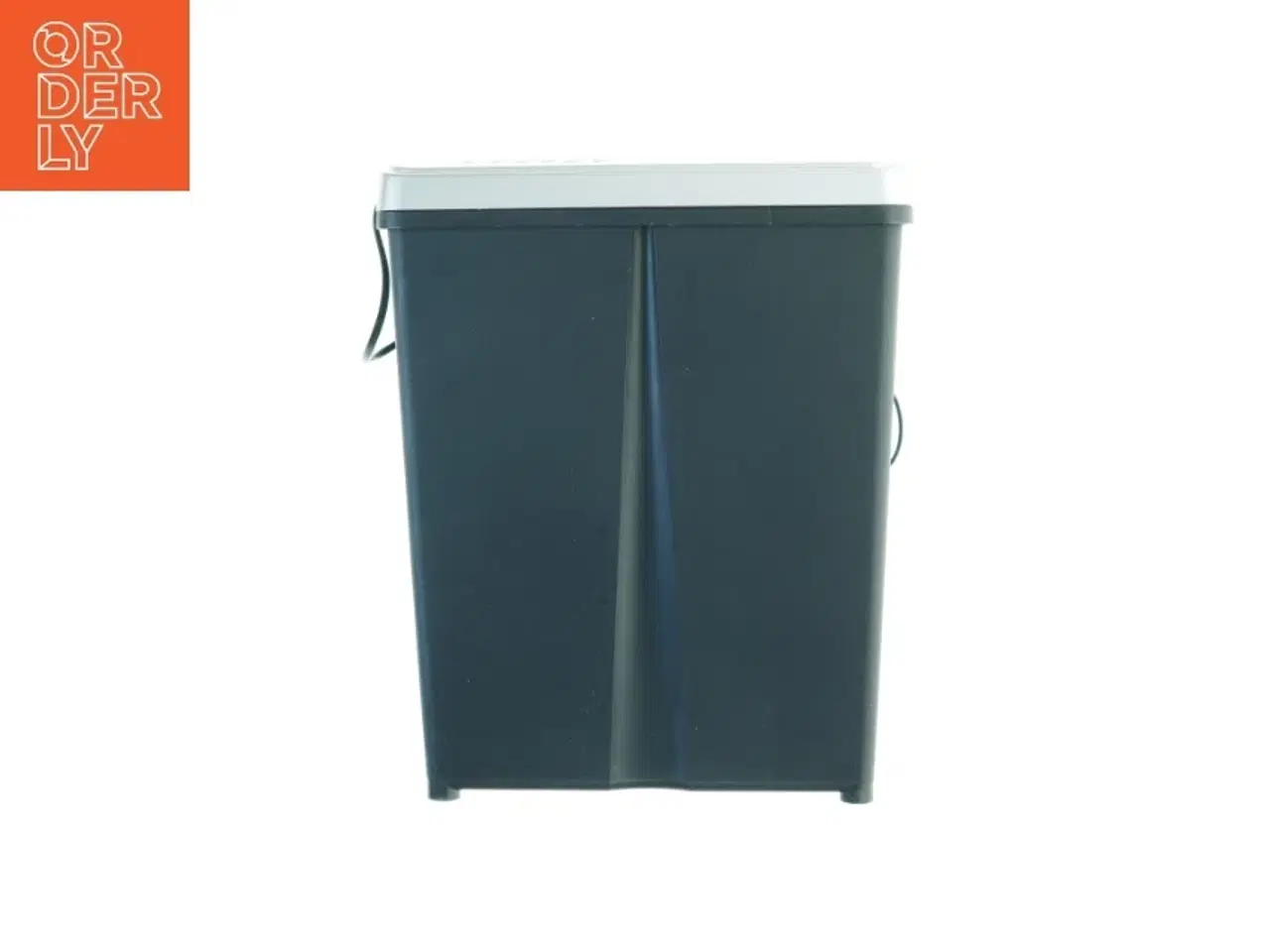 Billede 1 - Makulator med ledning til alm. stikkontakt (str. 38 x, 29 x 20 cm)