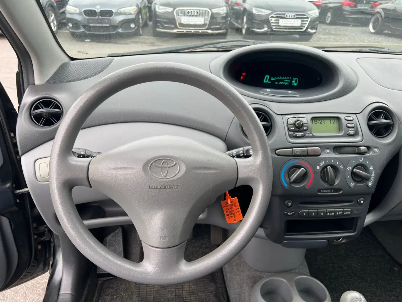 Billede 8 - Toyota Yaris 1,0 Linea Luna 68HK 3d