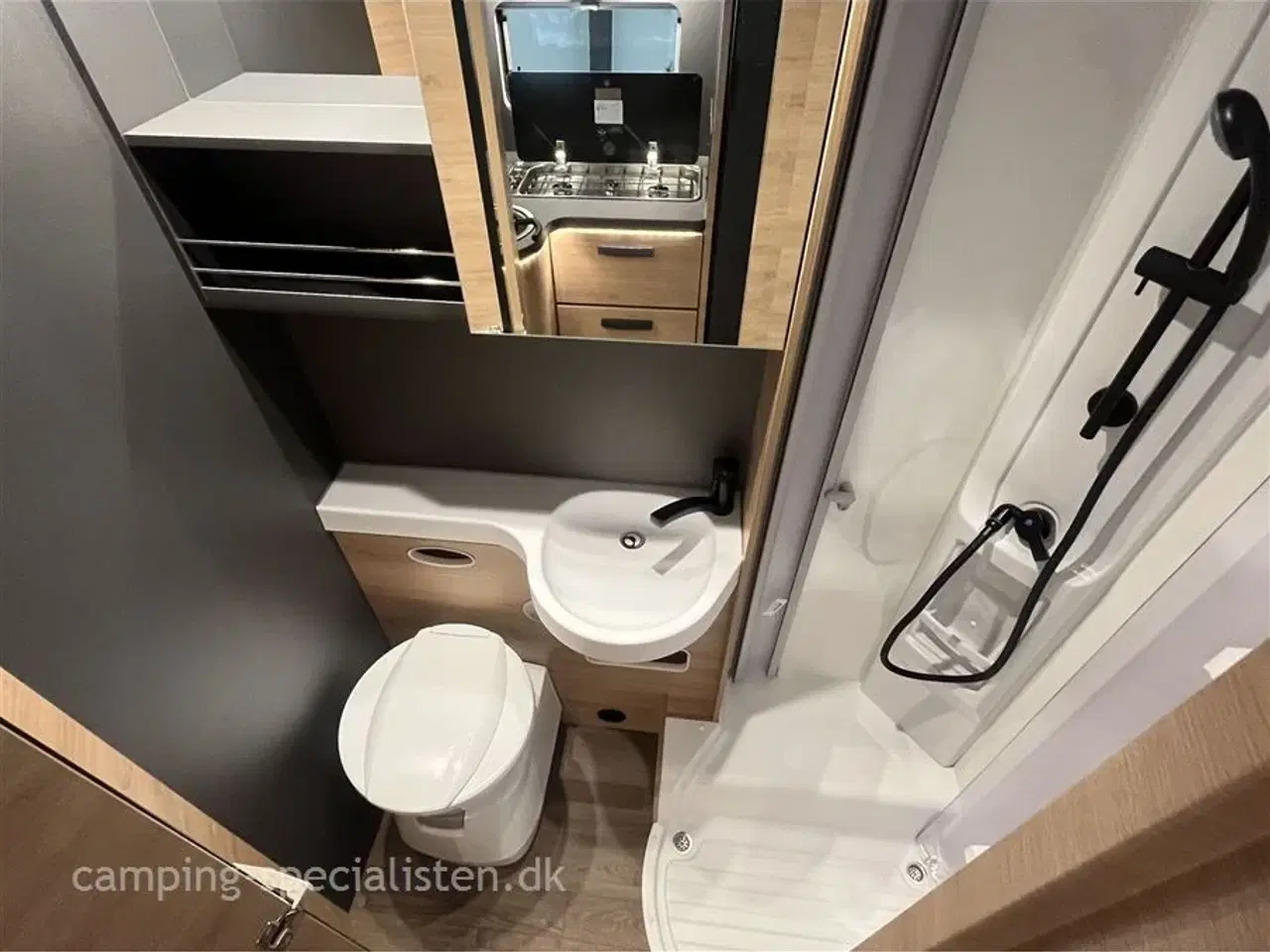 Billede 19 - 2025 - Knaus L!VE TI 700 MEG Platinum Selection   NYHED 2025! Knaus LIVE TI 700 MEG Platinum Selection - Kan ses nu hos Camping-Specialisten.dk