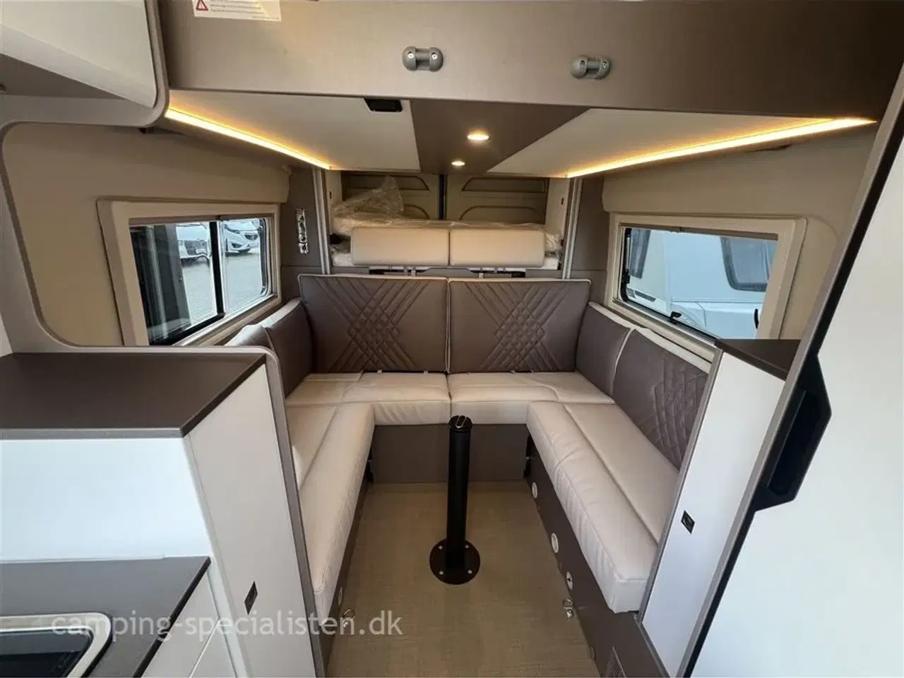 Billede 12 - 2025 - Bürstner Eliseo C644   NYHED 2025! Bürstner Eliseo C 644 Campervan kan nu ses hos Camping-Specialisten.dk